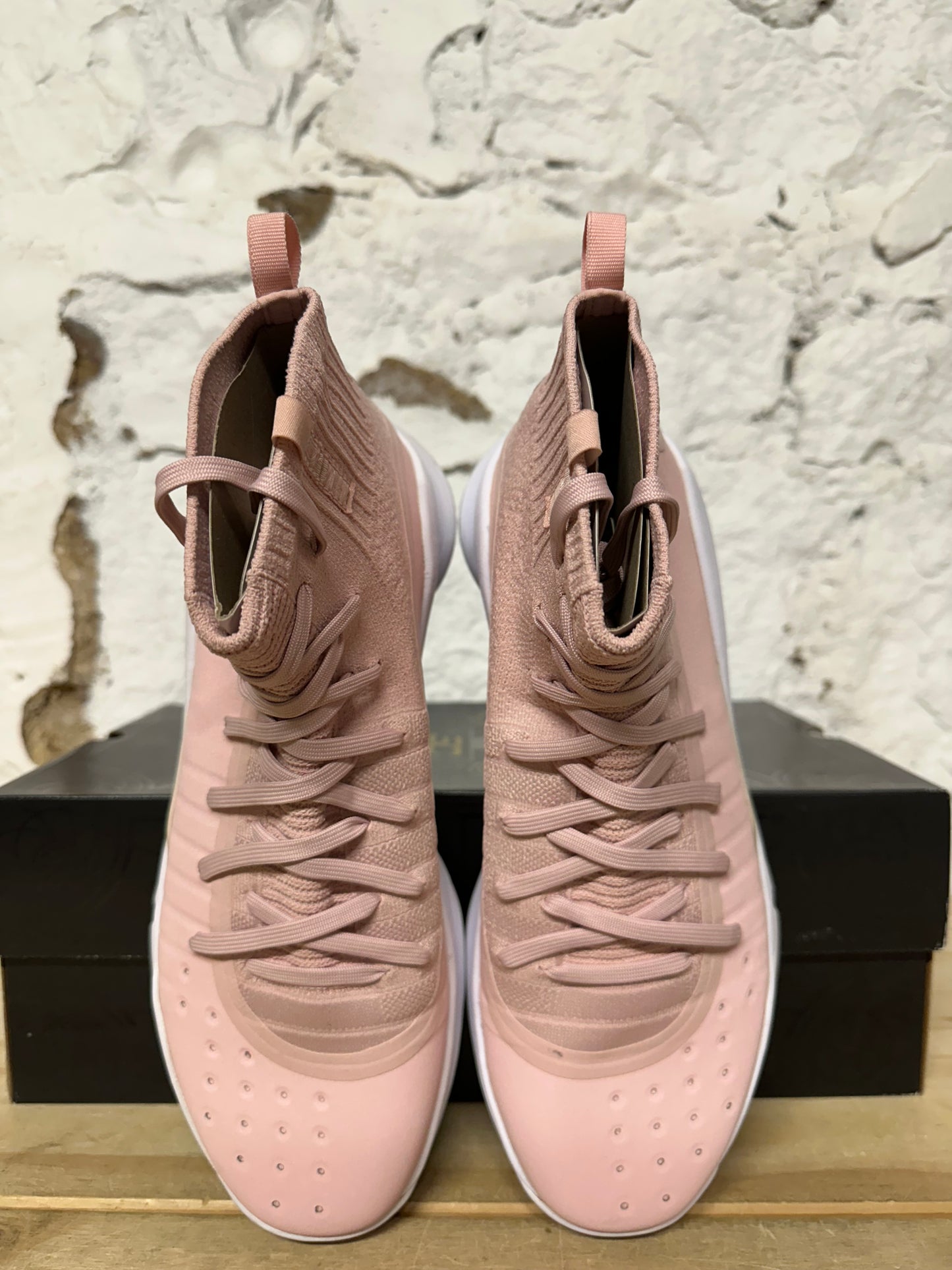 Under Armour Curry 4 Flushed Pink Sz 10.5 DS