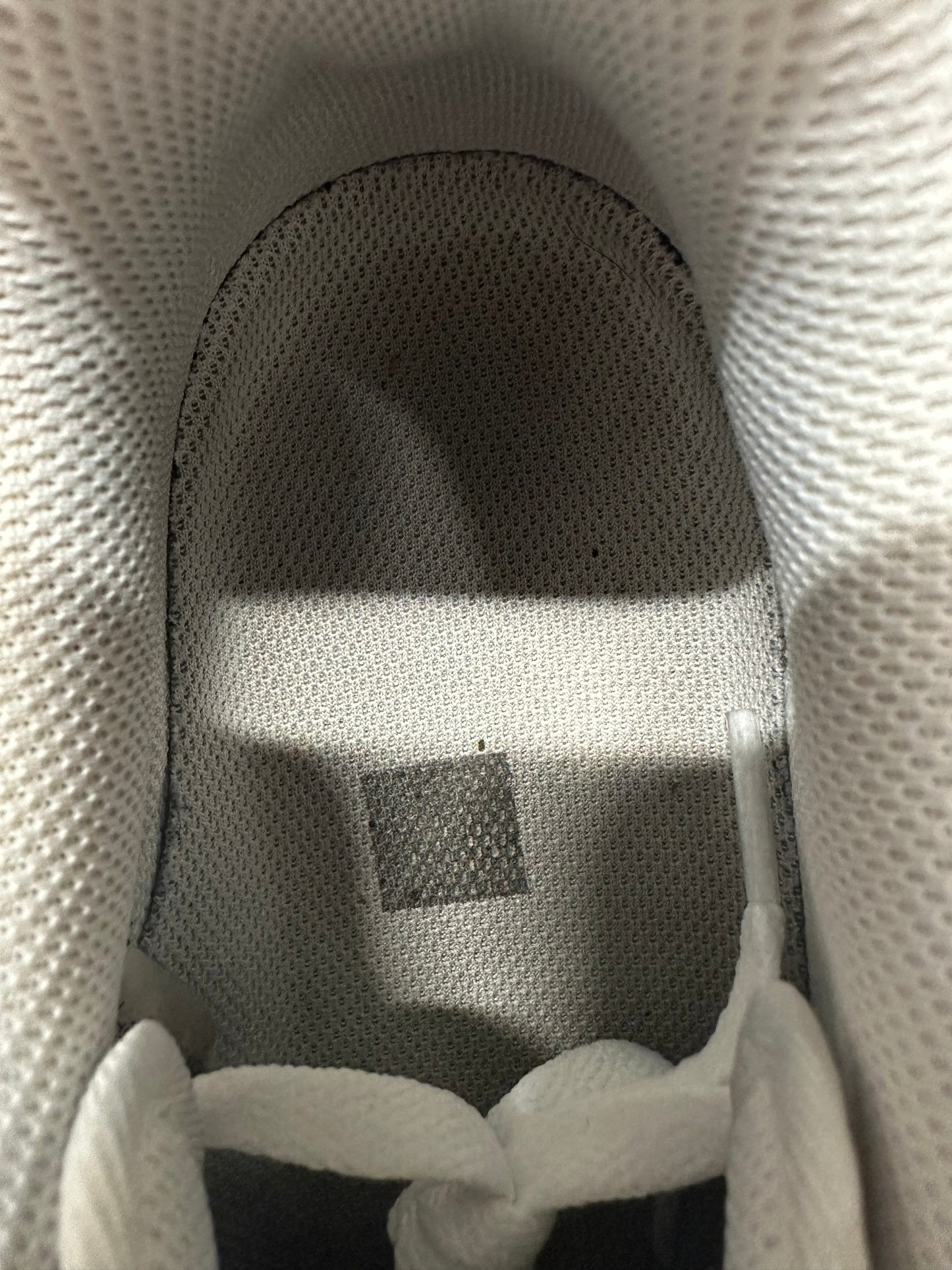 Nike Air Force 1 Triple White Sz 9