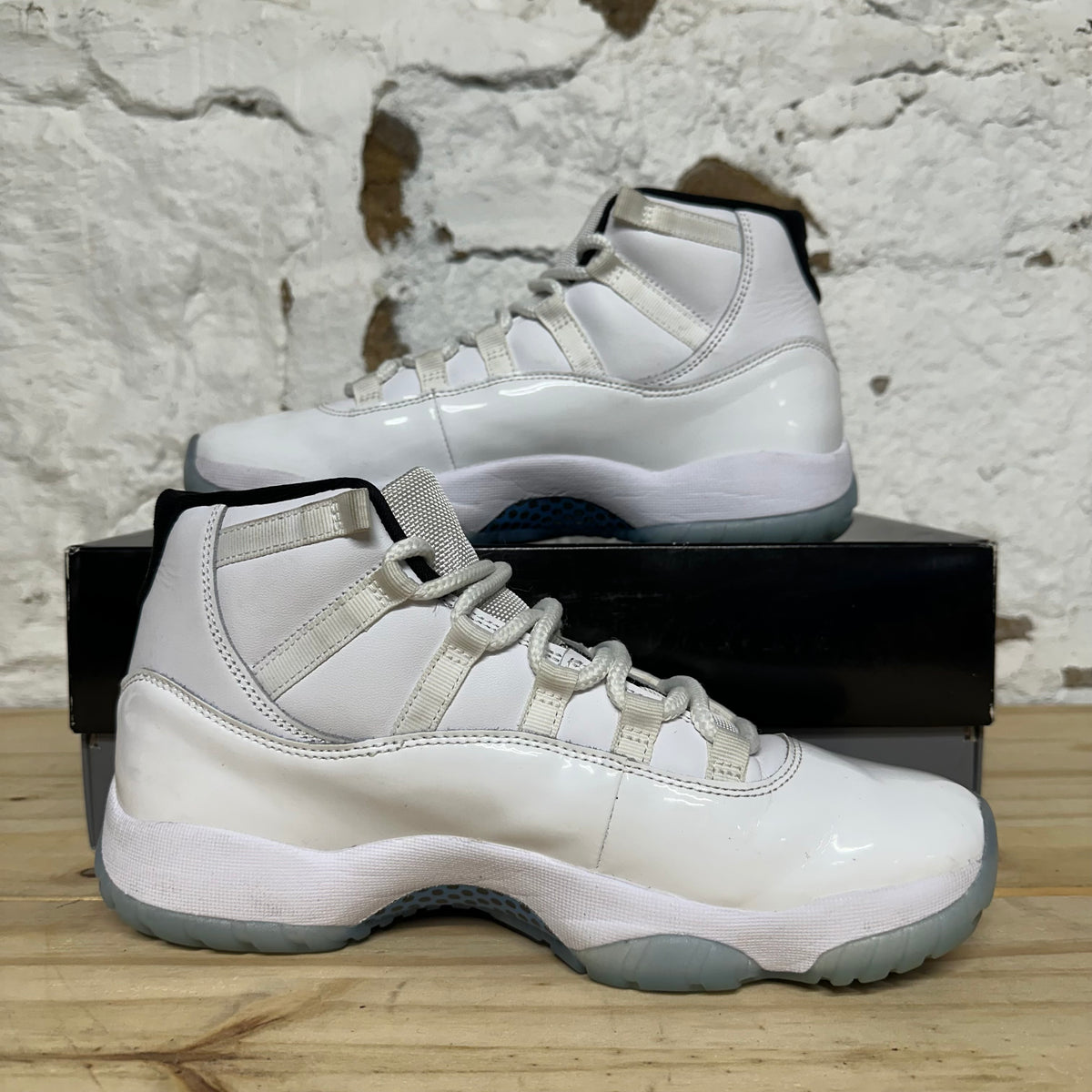 Air Jordan 11 High Legend Blue (2024) Sz 9.5
