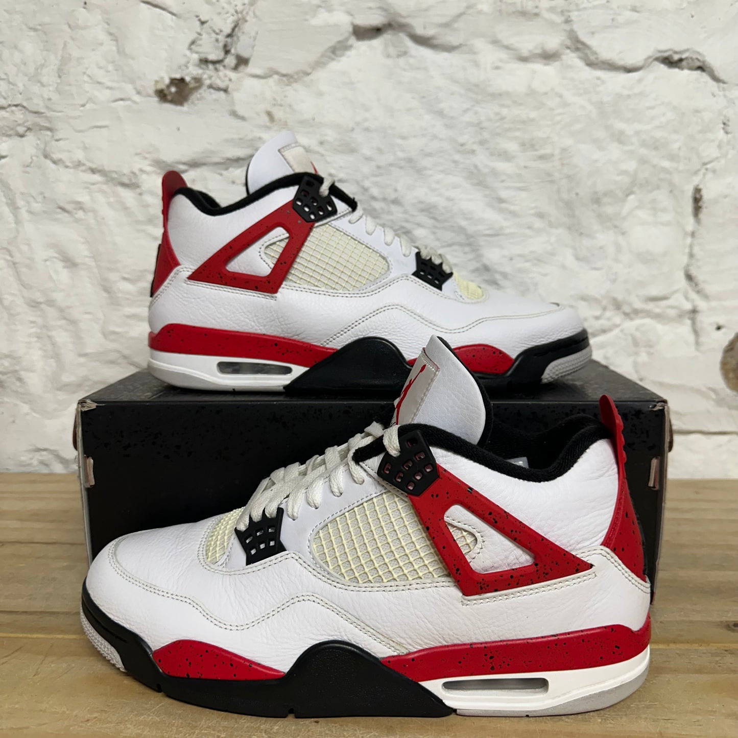 Air Jordan 4 Red Cement Sz 11