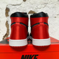 Air Jordan 1 High Satin Bred Sz 9 (10.5W)