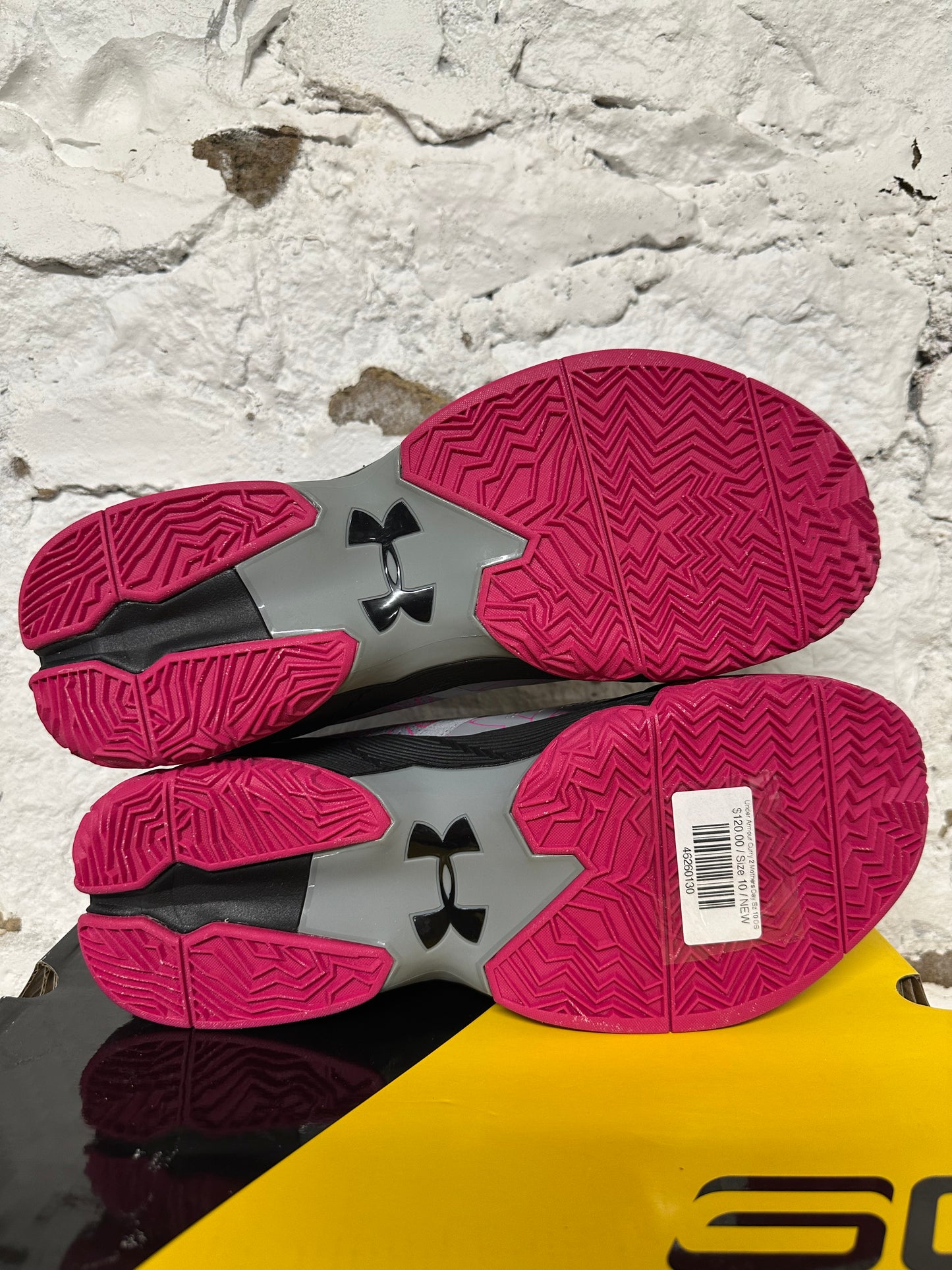 Under Armour Curry 2 Mothers Day Sz 10 DS