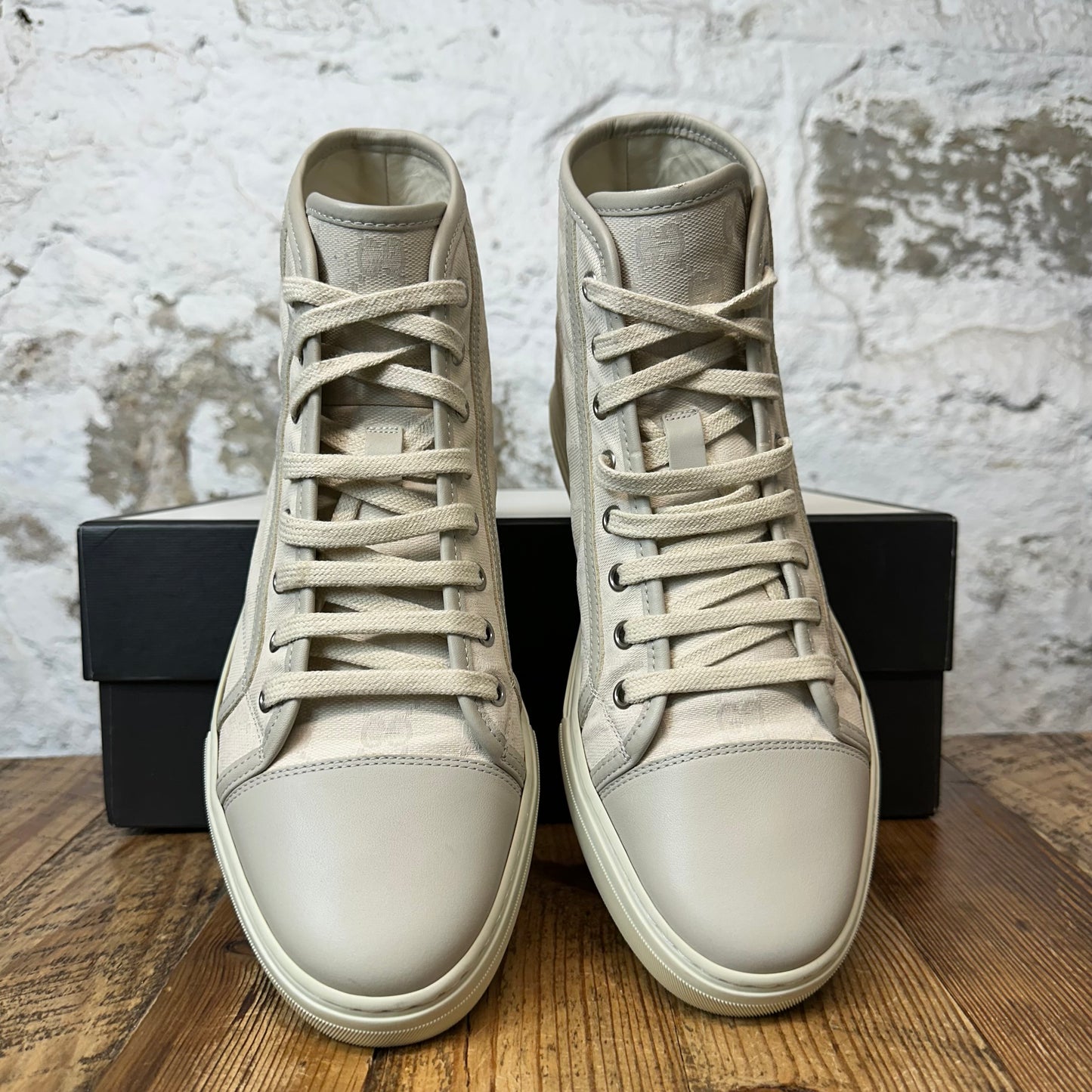 Gucci High Beige GG Monogram Sneaker Sz 8.5