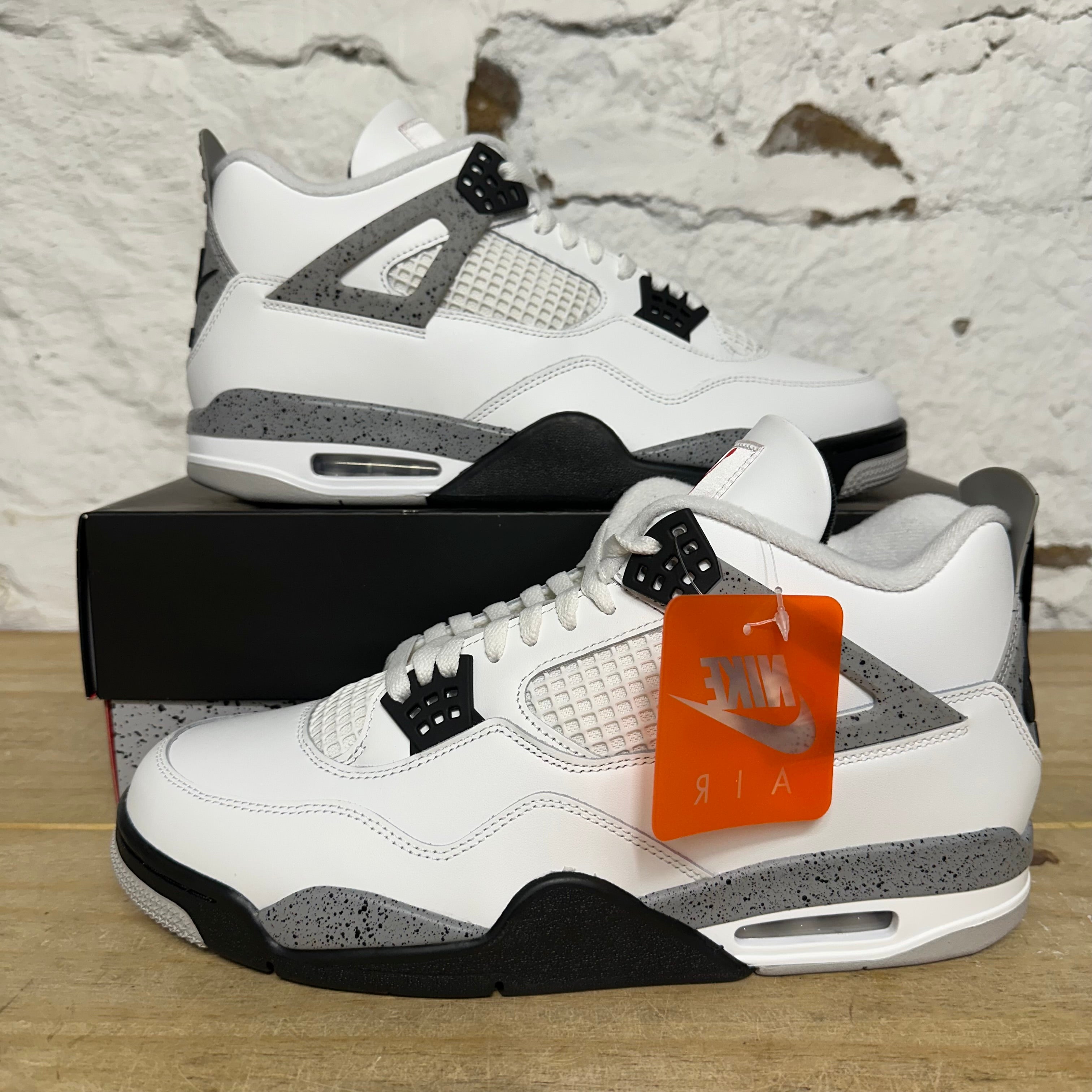 Air Jordan 4 White Cement (2025) Sz 13 DS