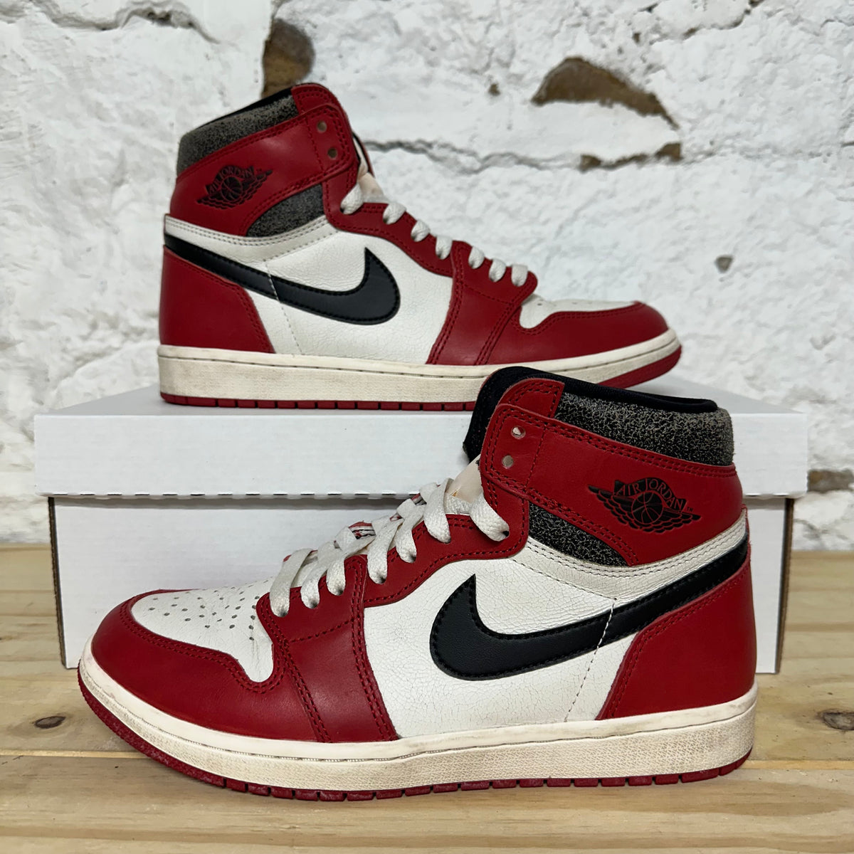 Air Jordan 1 High Chicago Lost and Found Sz 8.5