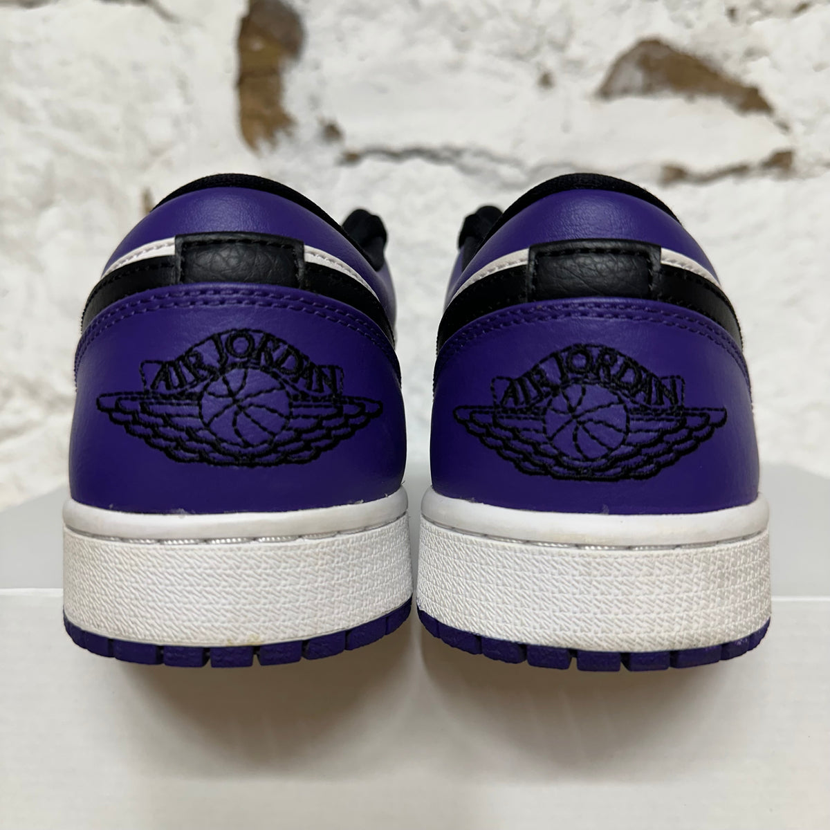 Air Jordan 1 Low Court Purple Sz 8.5