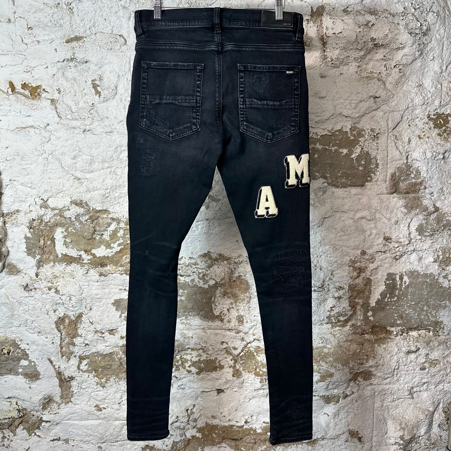 Amiri Felt Spell Distressed Black Denim Jeans Sz 30