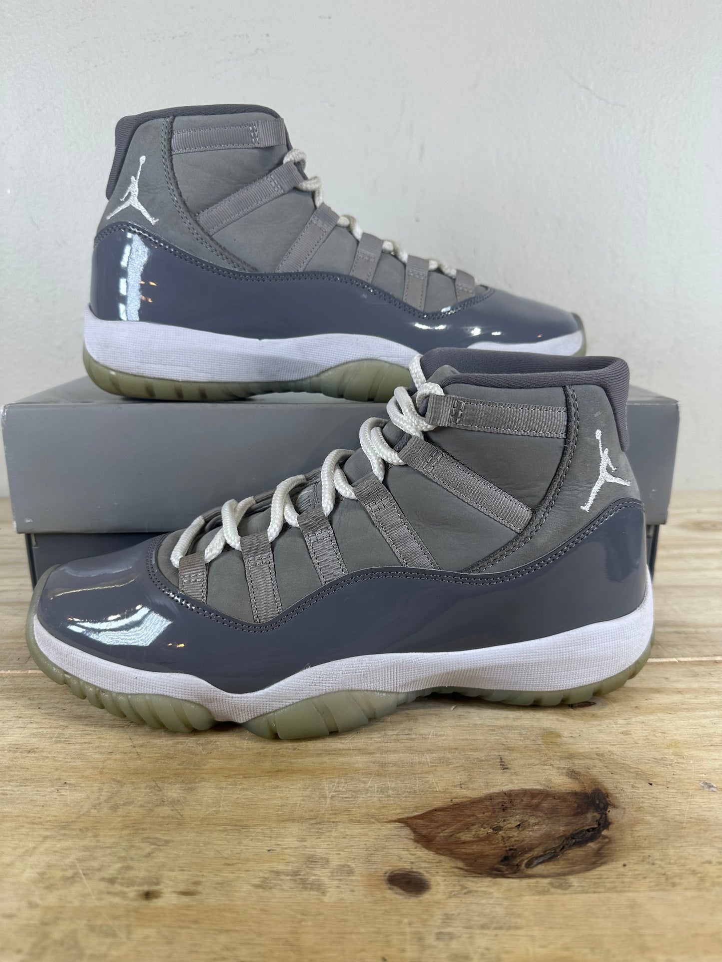 Air Jordan 11 High Cool Grey Sz 9