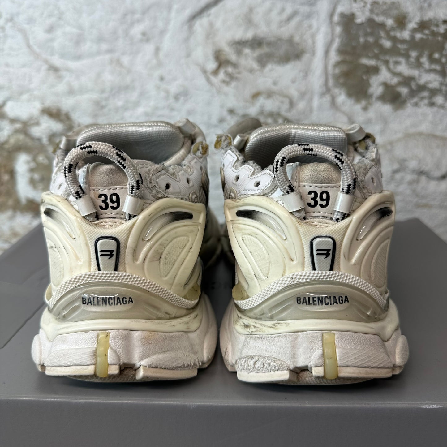 Balenciaga Runner Black White Gradient Sneaker Sz 6.5 (39)
