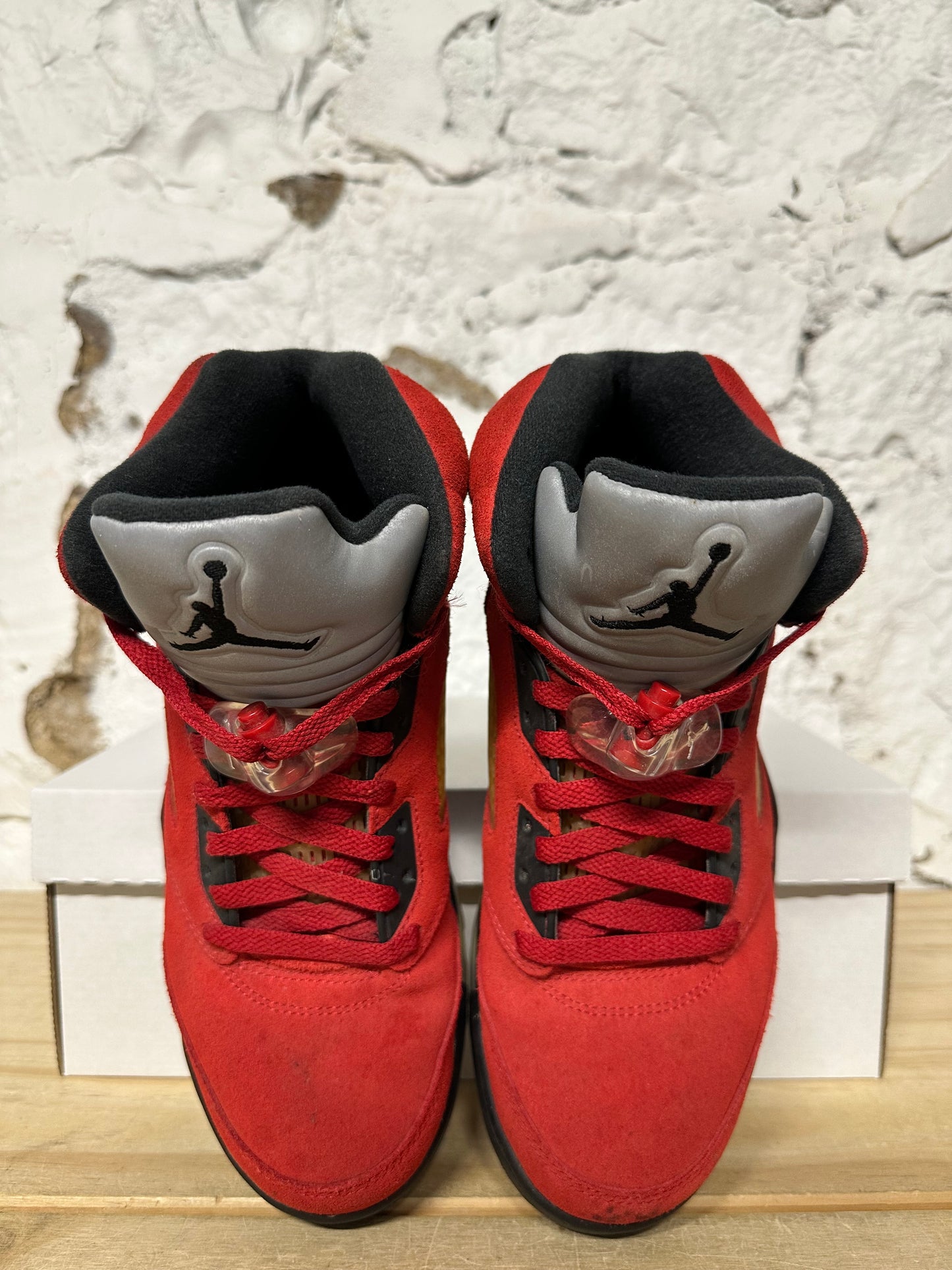 Air Jordan 5 Raging Bull Sz 9