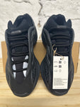 Yeezy 700 V3 Dark Glow Sz 5.5 DS