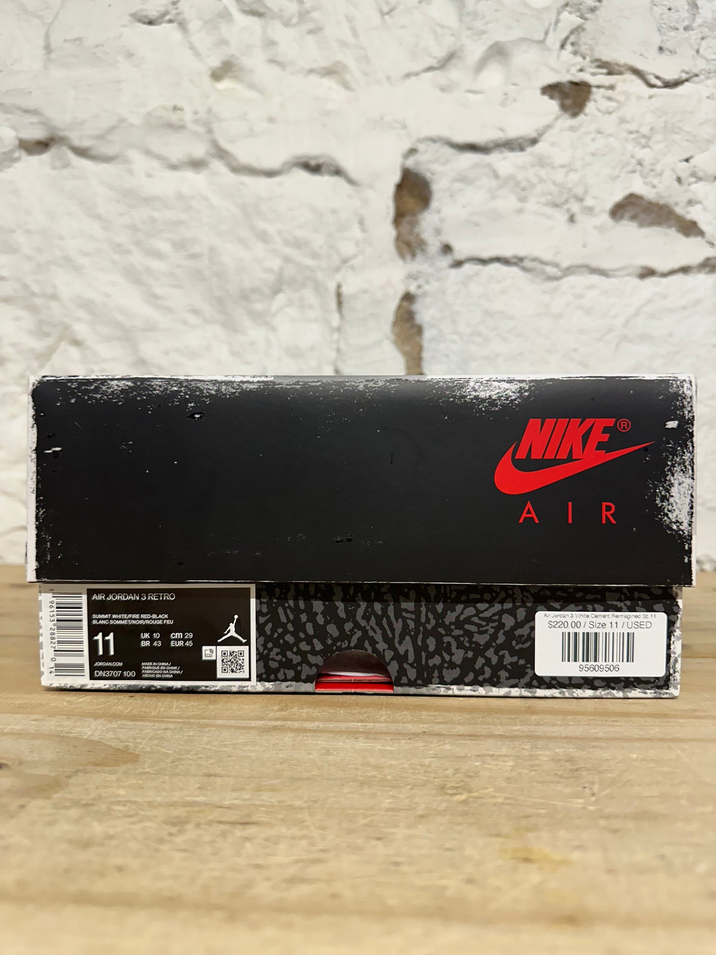 Air Jordan 3 White Cement Reimagined Sz 11