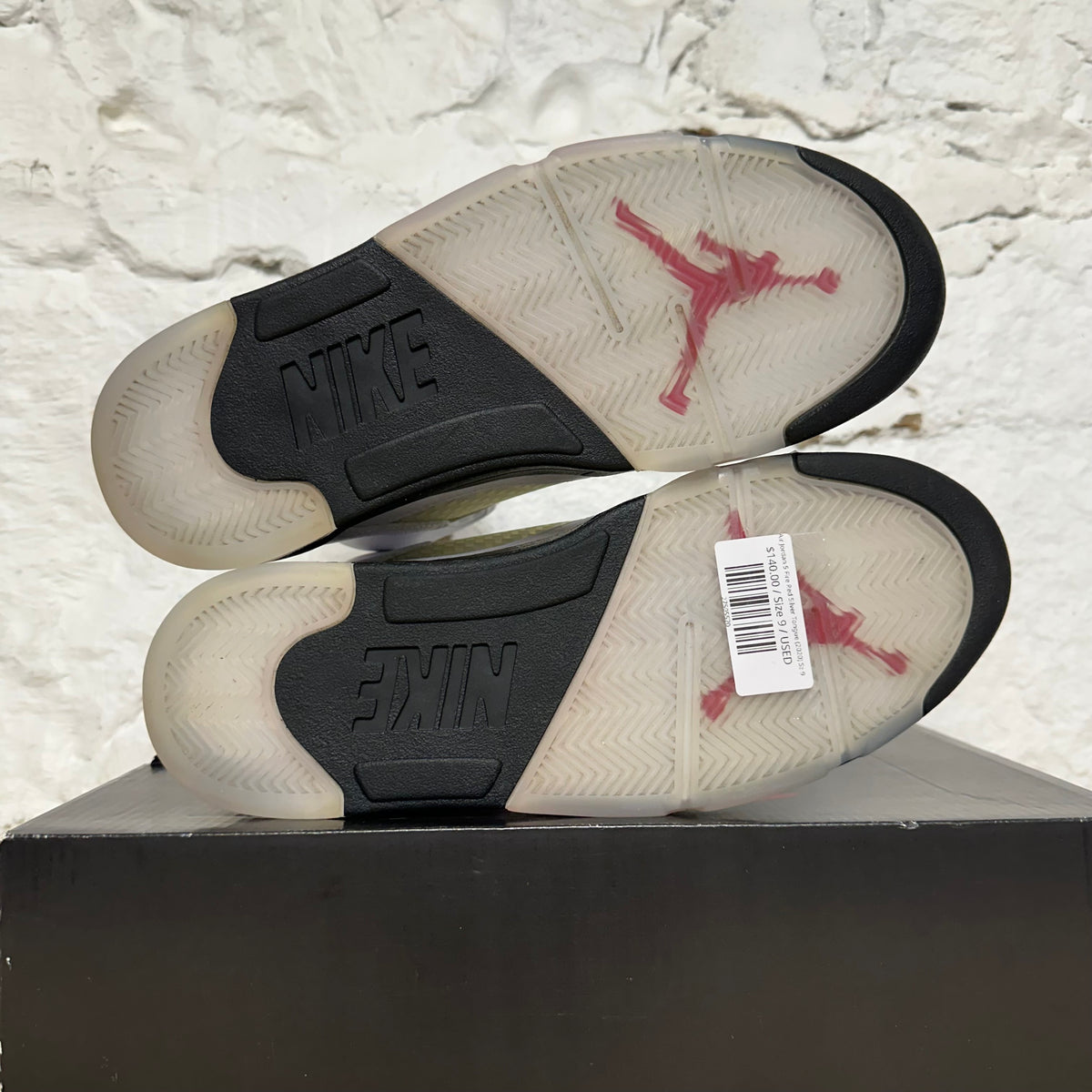 Air Jordan 5 Fire Red Silver Tongue (2020) Sz 9