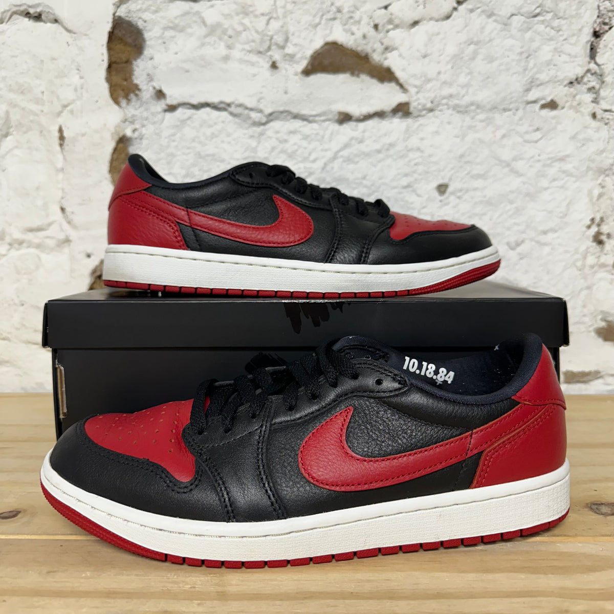 Air Jordan 1 Low OG Banned Sz 9.5