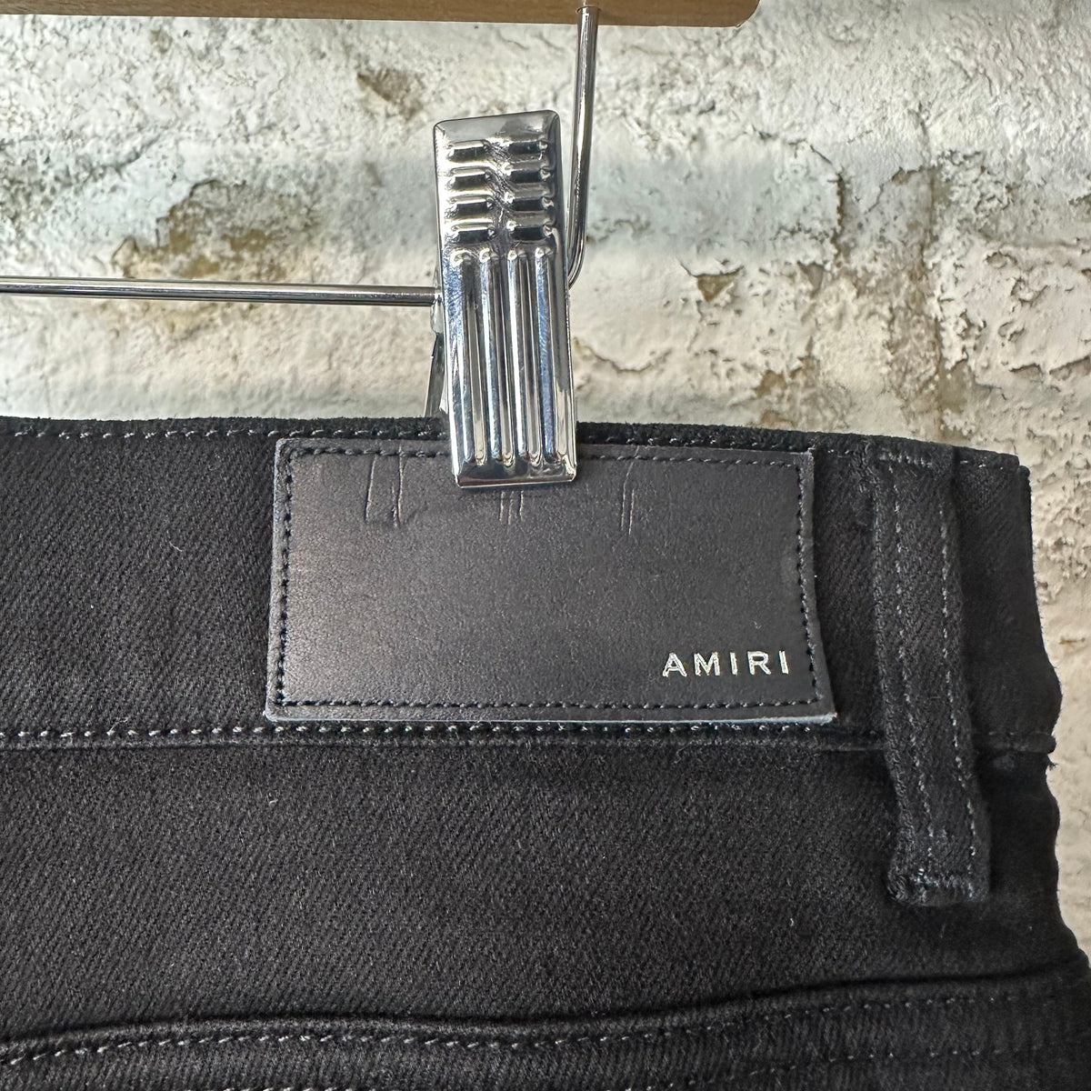 Amiri Knee Hole Black Denim Jeans Sz 38