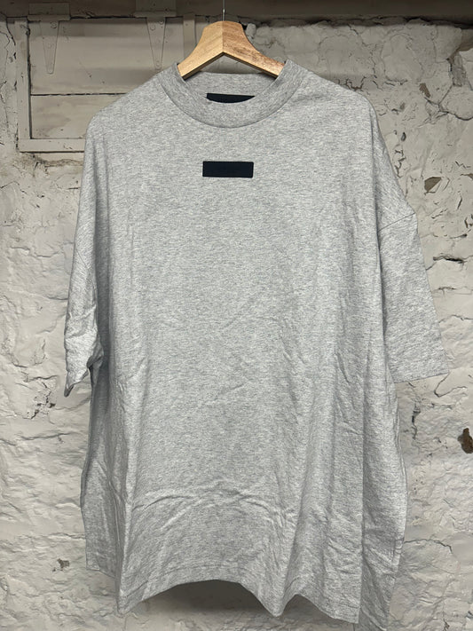 FOG Essentials Light Grey T-Shirt Sz M DS