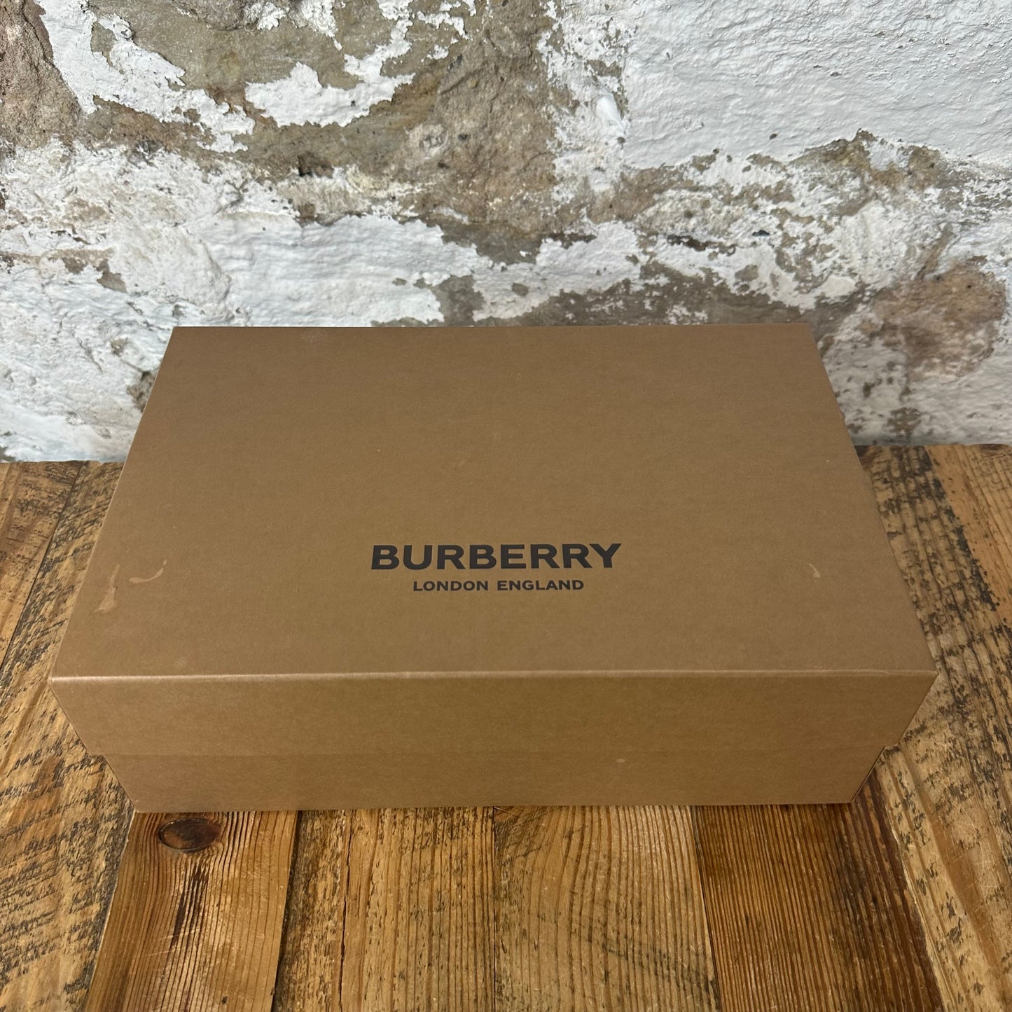 Burberry Brown Plaid New Salmond Sneaker Sz 6 (38.5)