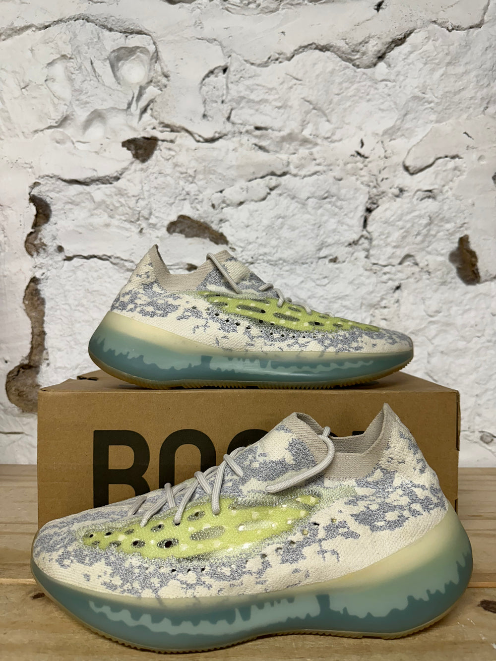 Yeezy 380 Alien Blue Sz 12 DS