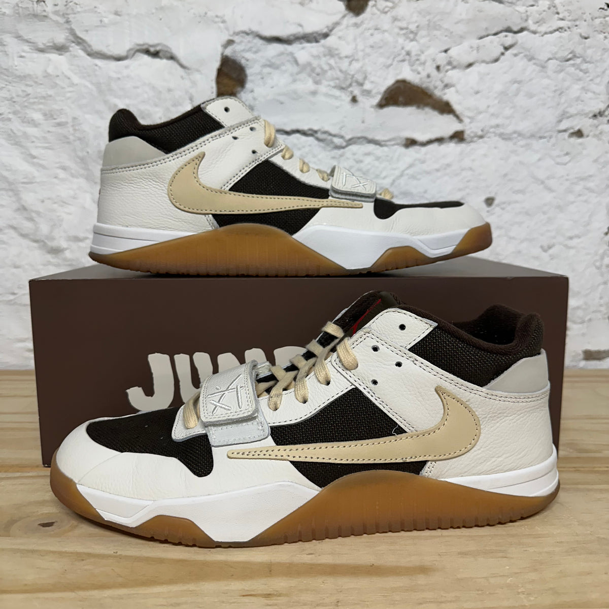 Air Jordan Jumpman Jack Travis Scott Sail Sz 13