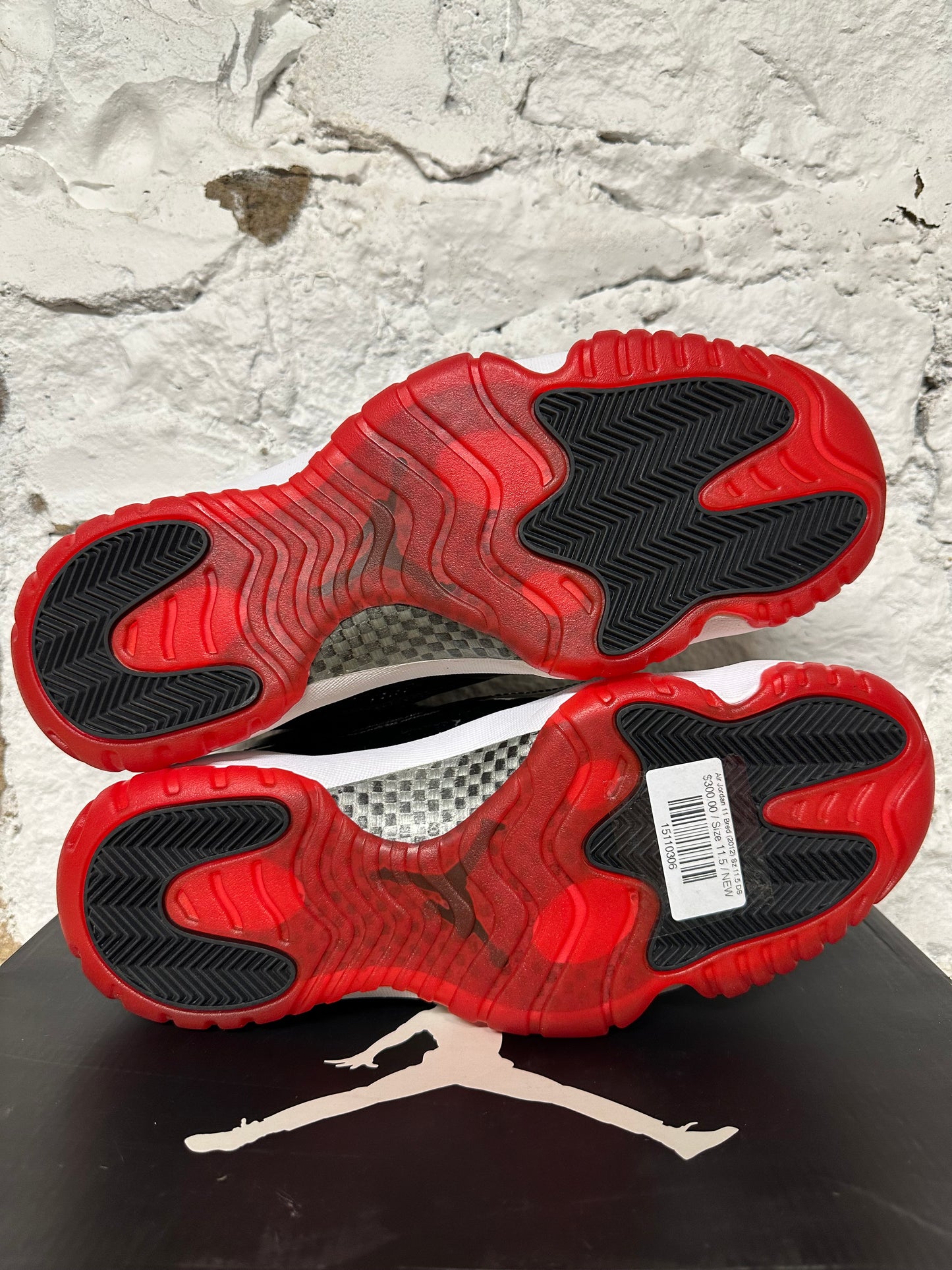 Air Jordan 11 Bred (2012) Sz 11.5 DS