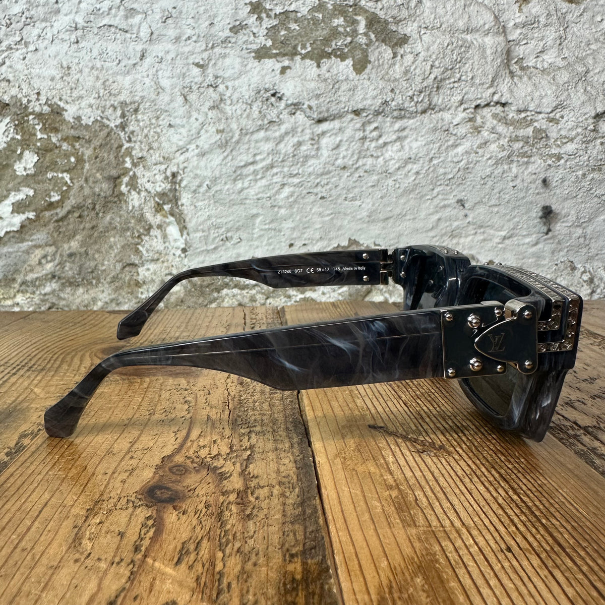 Louis Vuitton Acetate Millionaire Sunglasses W/ Box