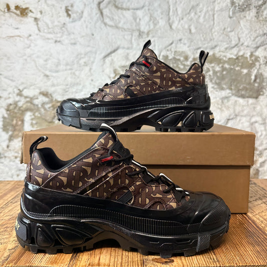 Burberry Arthur Brown Monogram Black Sneaker Sz 6.5 (39)