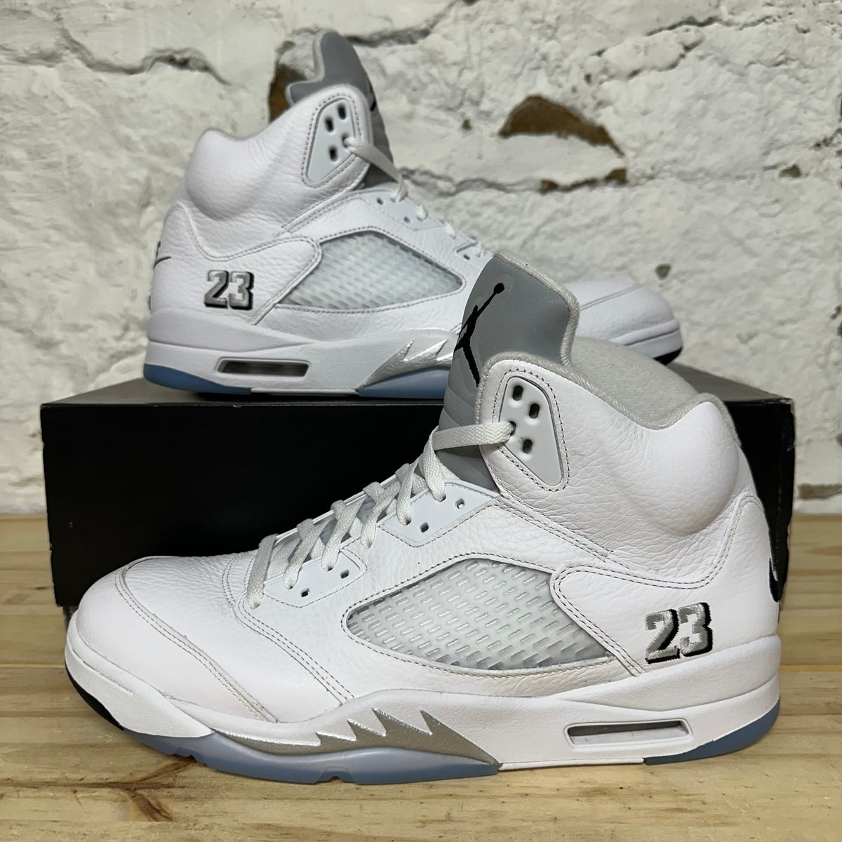 Air Jordan 5 White Metallic (2026) Sz 13