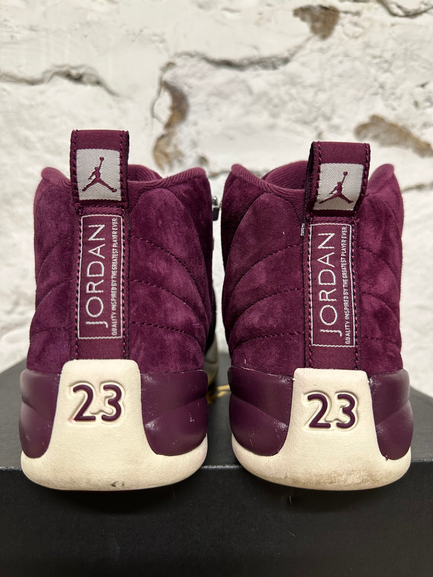 Air Jordan 12 Bordeaux Sz 7Y