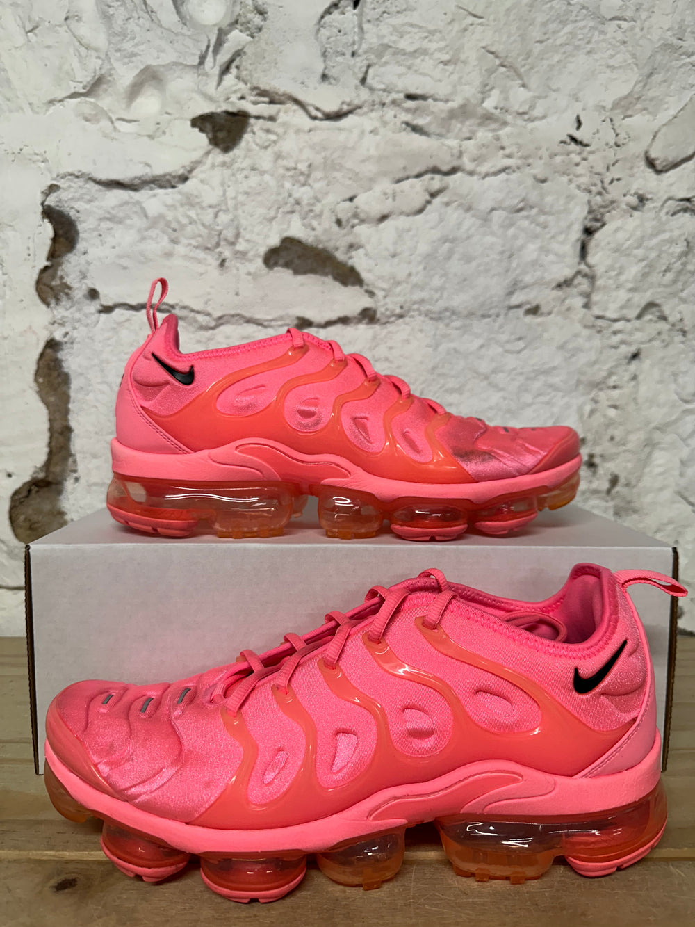 Nike Air VaporMax Plus Sunset Bubblegum Sz 9 (10.5W)