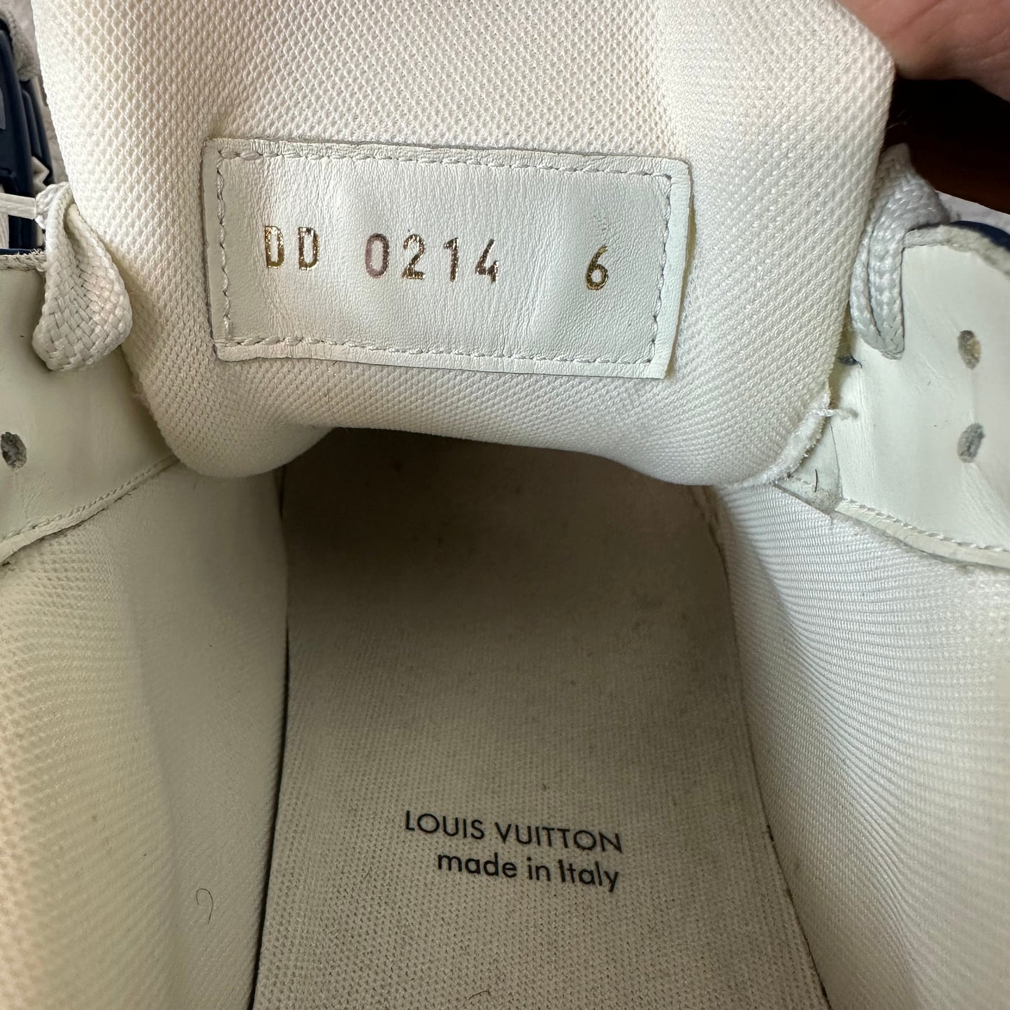 Louis Vuitton Denim Damier White Trainer Sz 7.5 (6LV)