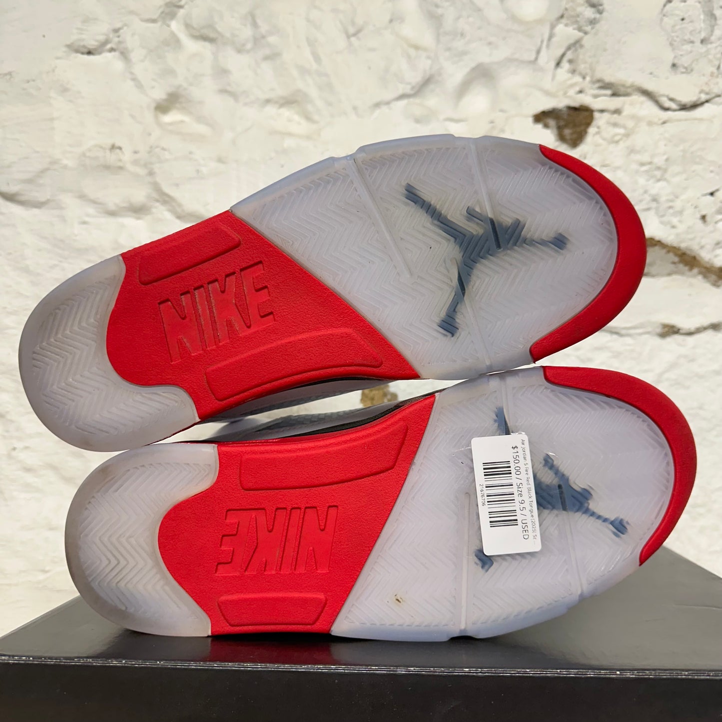 Air Jordan 5 Fire Red Black Tongue (2025) Sz 9.5