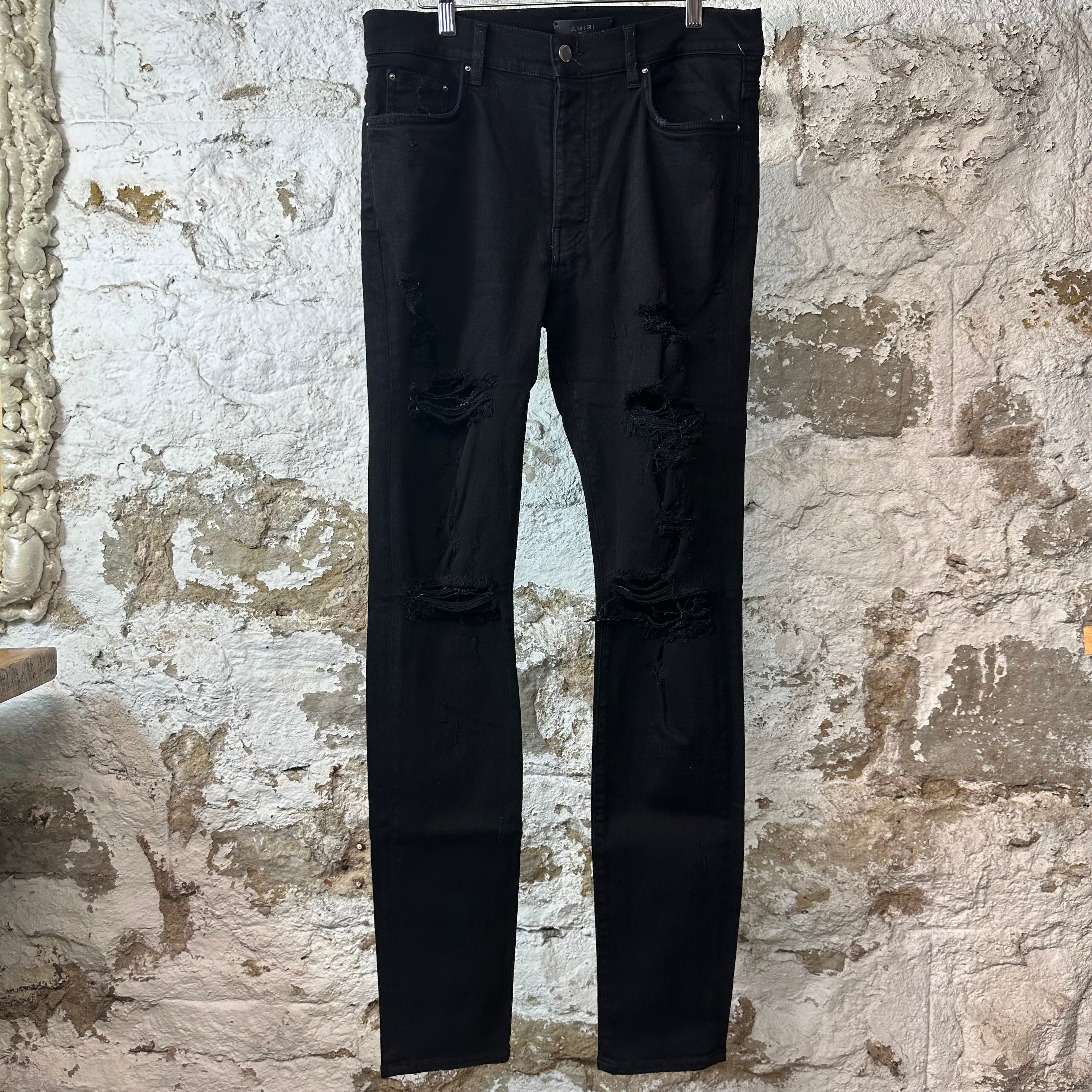 Amiri Plain Black Distressed Denim Jeans Sz 34