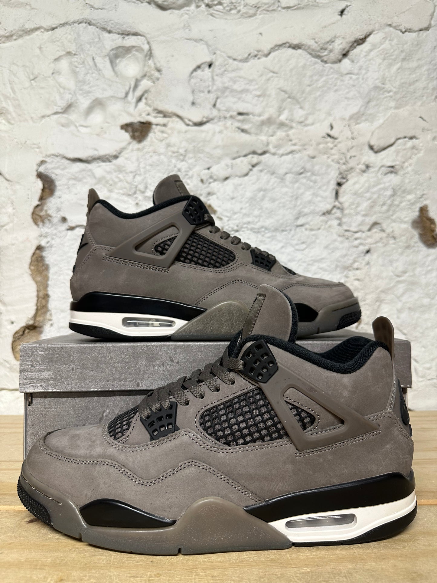 Air Jordan 4 Cave Stone Sz 11