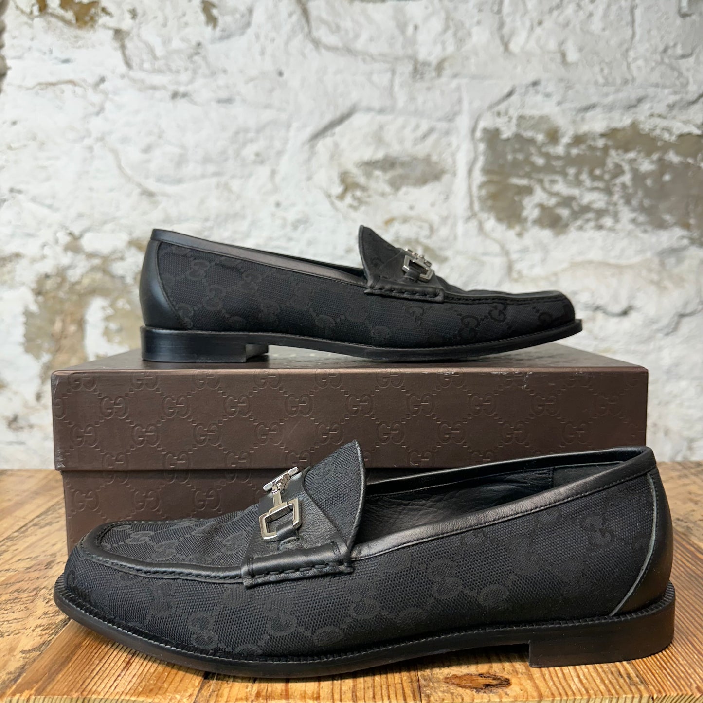 Gucci Microembossed Canvas Loafer Sz 6.5 (39.5)