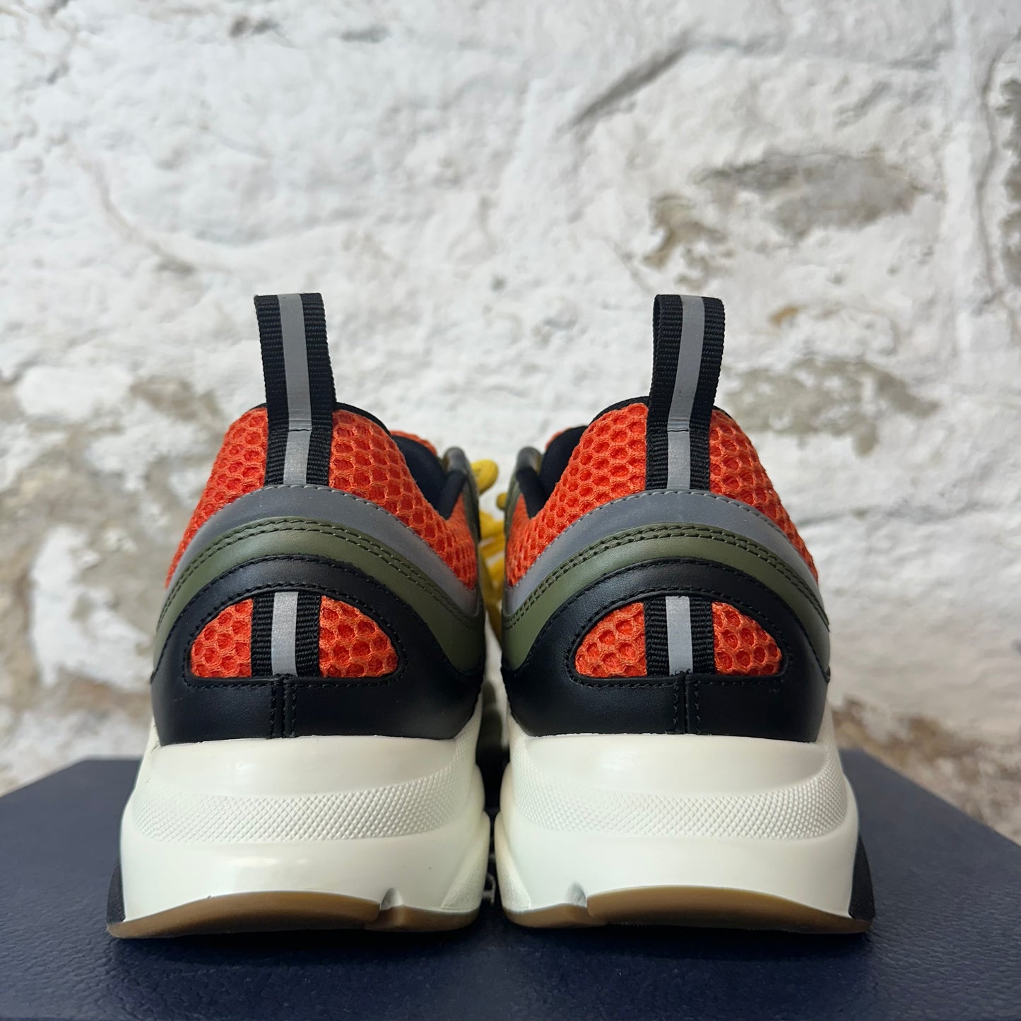 Dior B22 Orange Green White Sneaker Sz 7 (40)