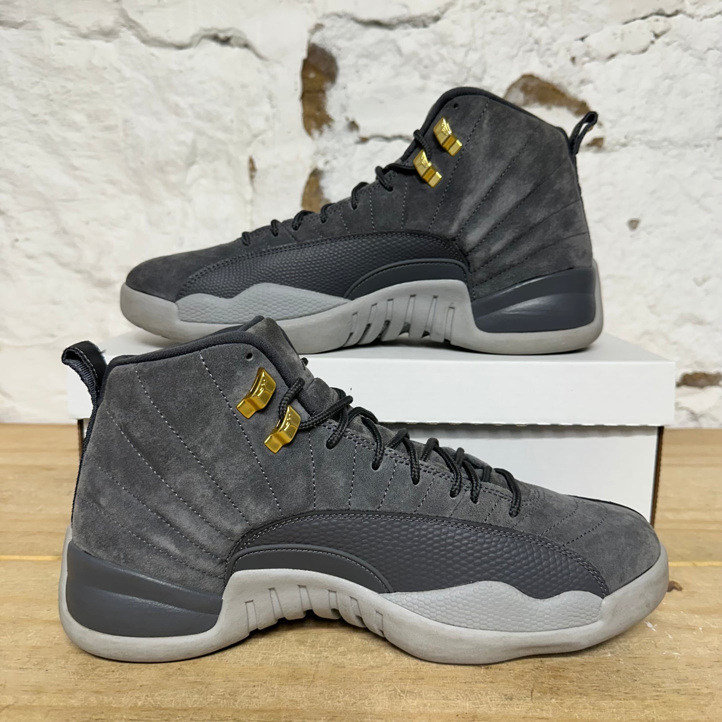 Air Jordan 12 Dark Grey Sz 10.5