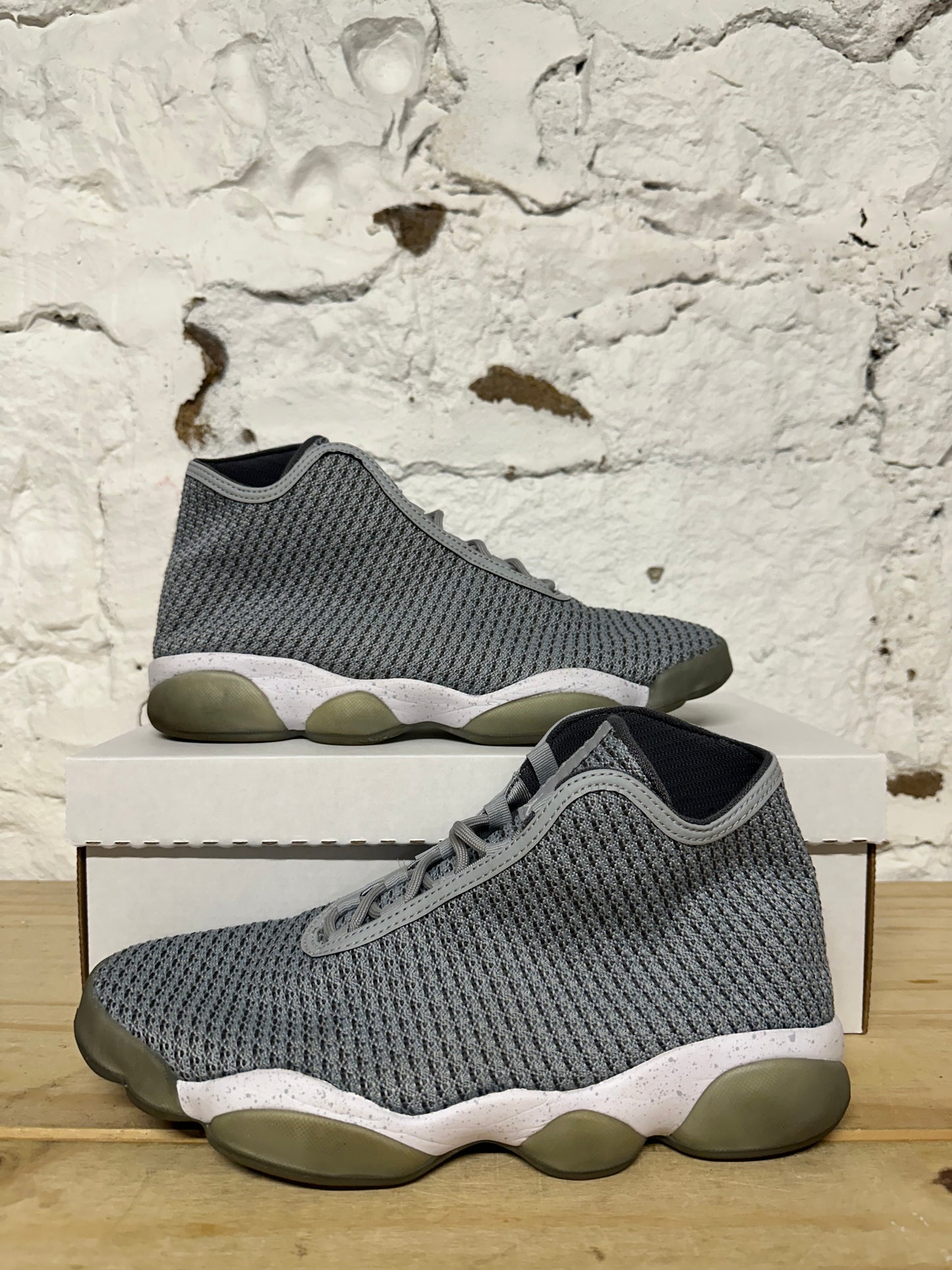 Air Jordan Horizon Grey Sz 10.5