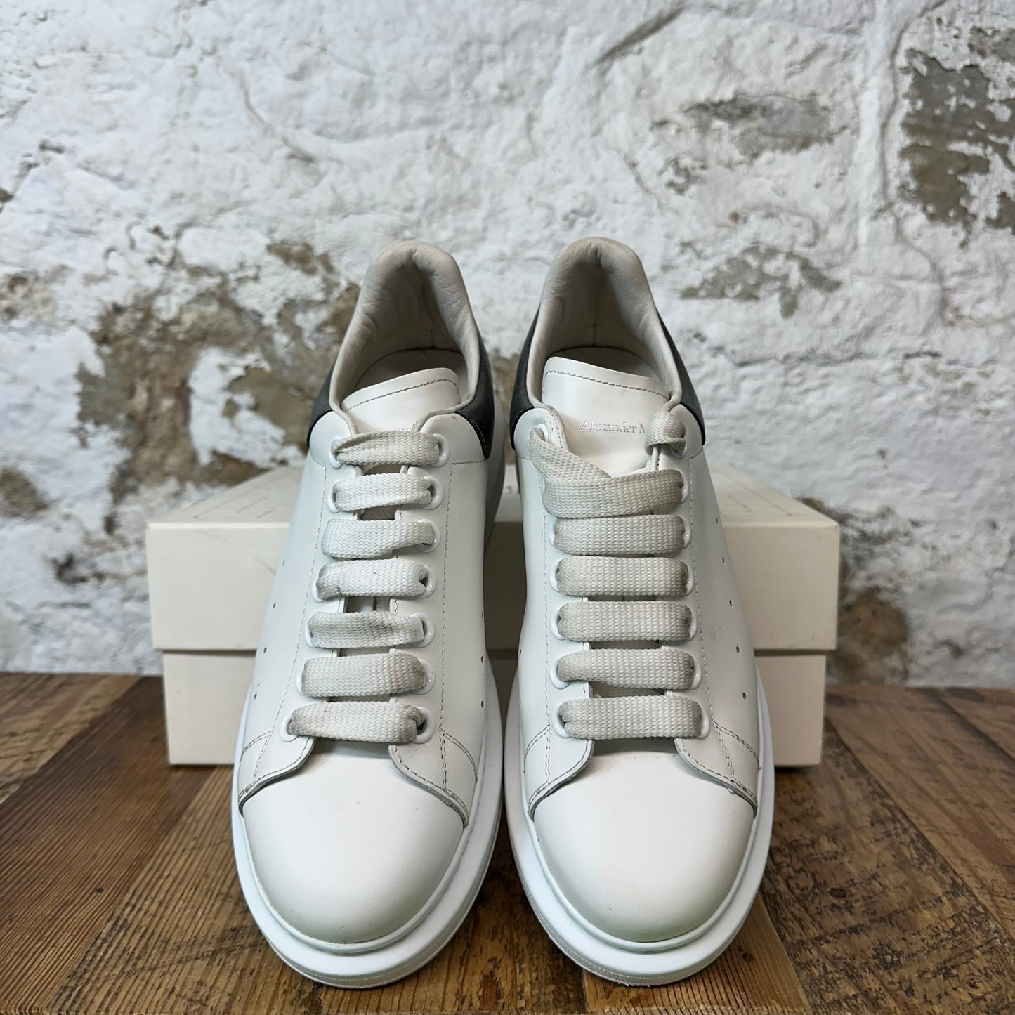 Alexander Mcqueen Silver Tab White Sneaker Sz 6.5 (39)