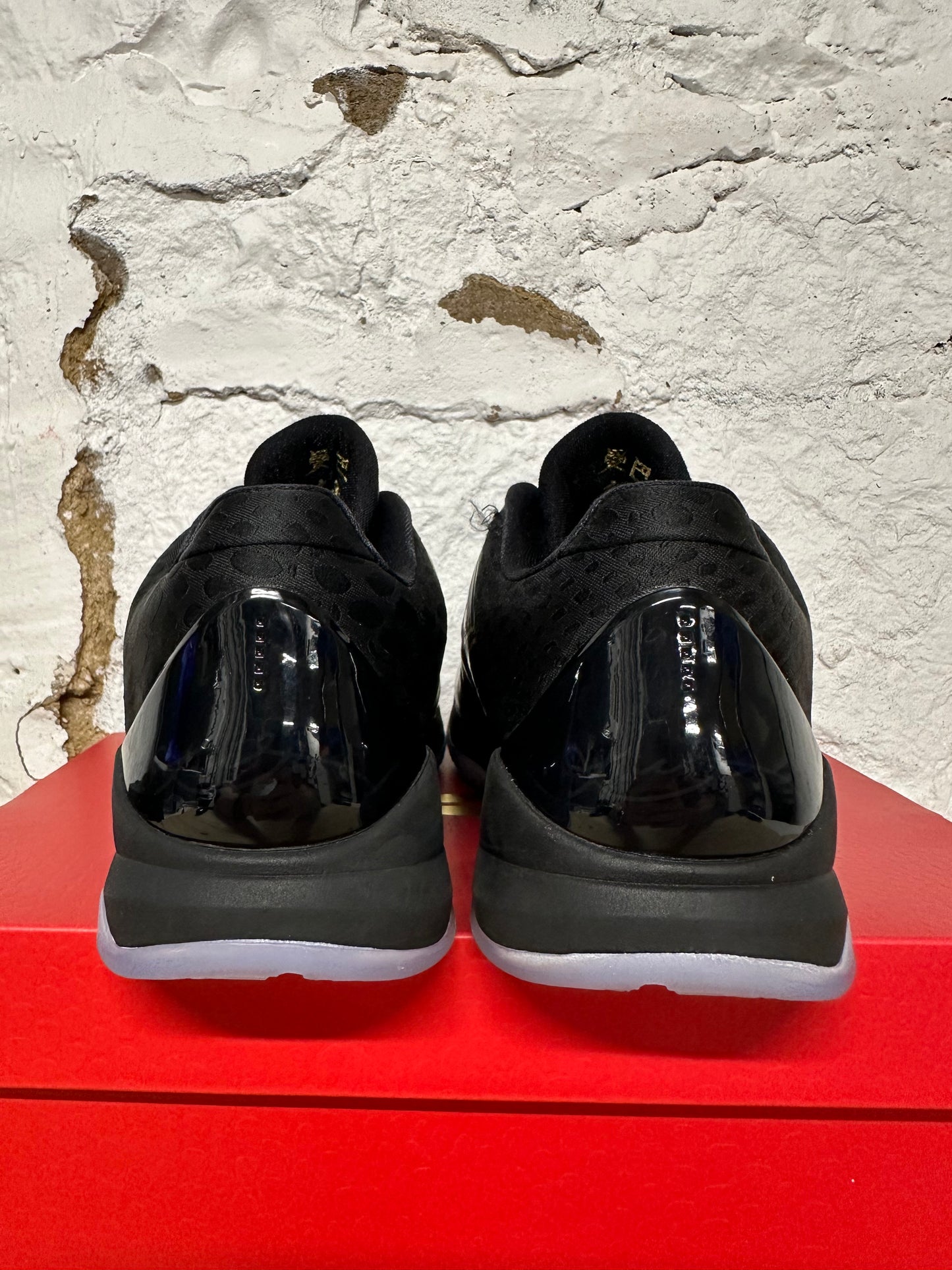 Nike Kobe 5 Eggplant Sz 9