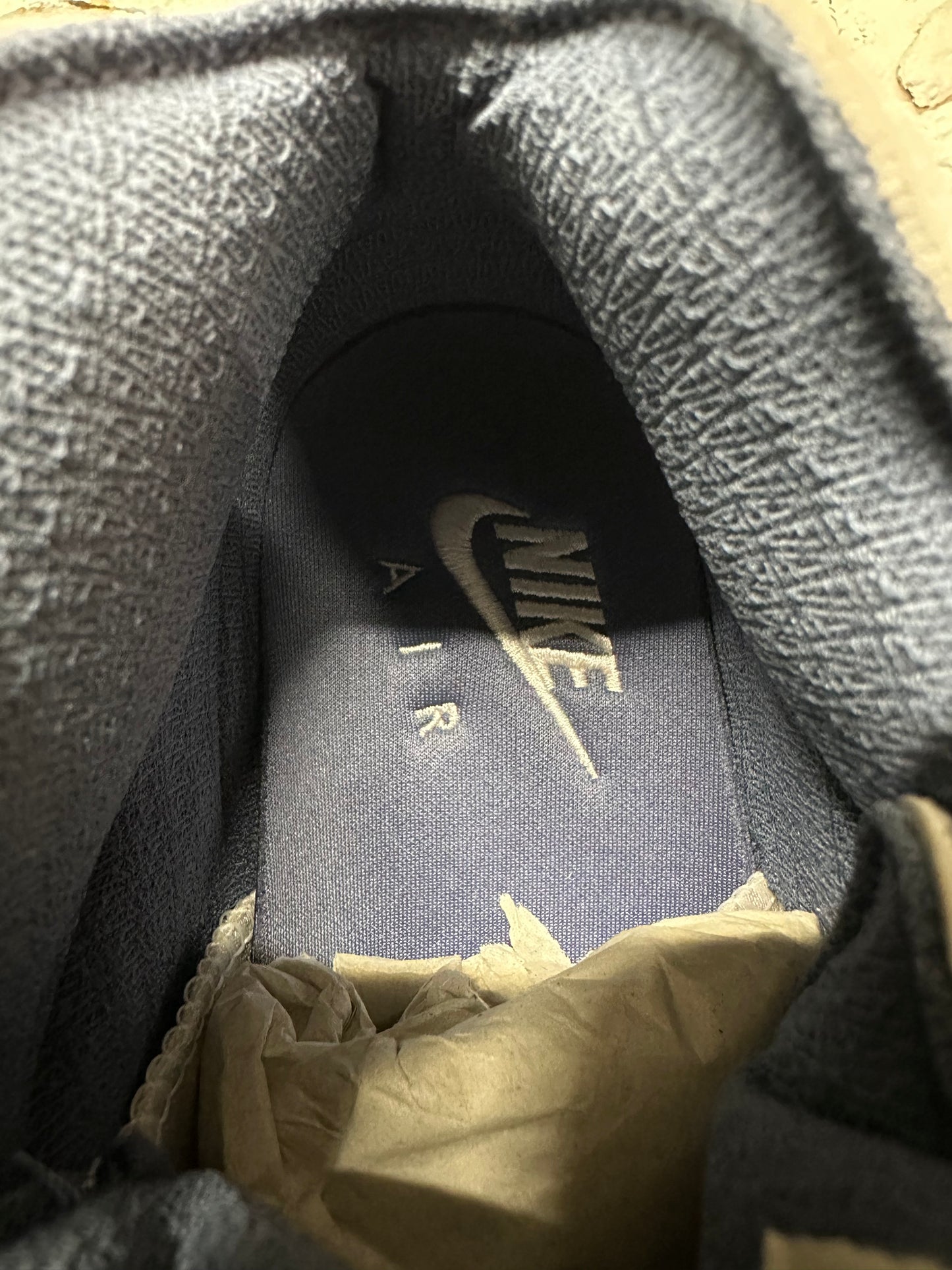 Air Jordan 5 A Ma Maniere Dawn Sz 11 (12.5W) DS
