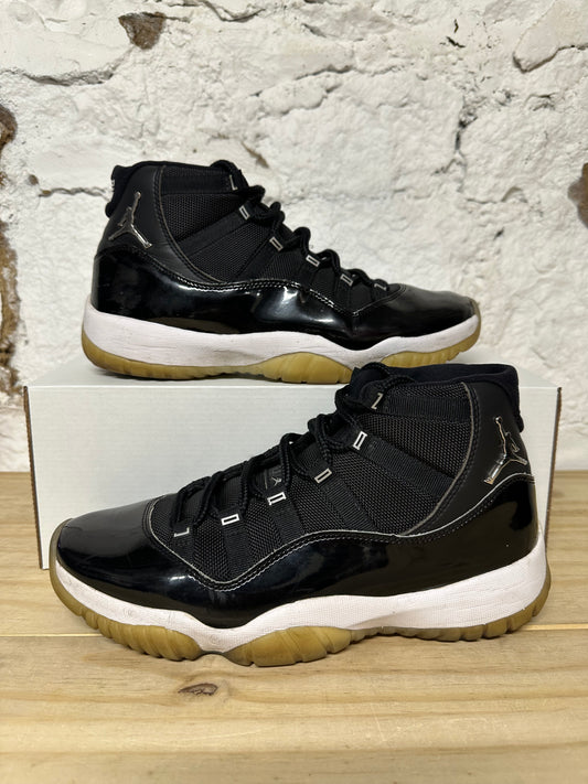 Air Jordan 11 Jubilee Sz 9