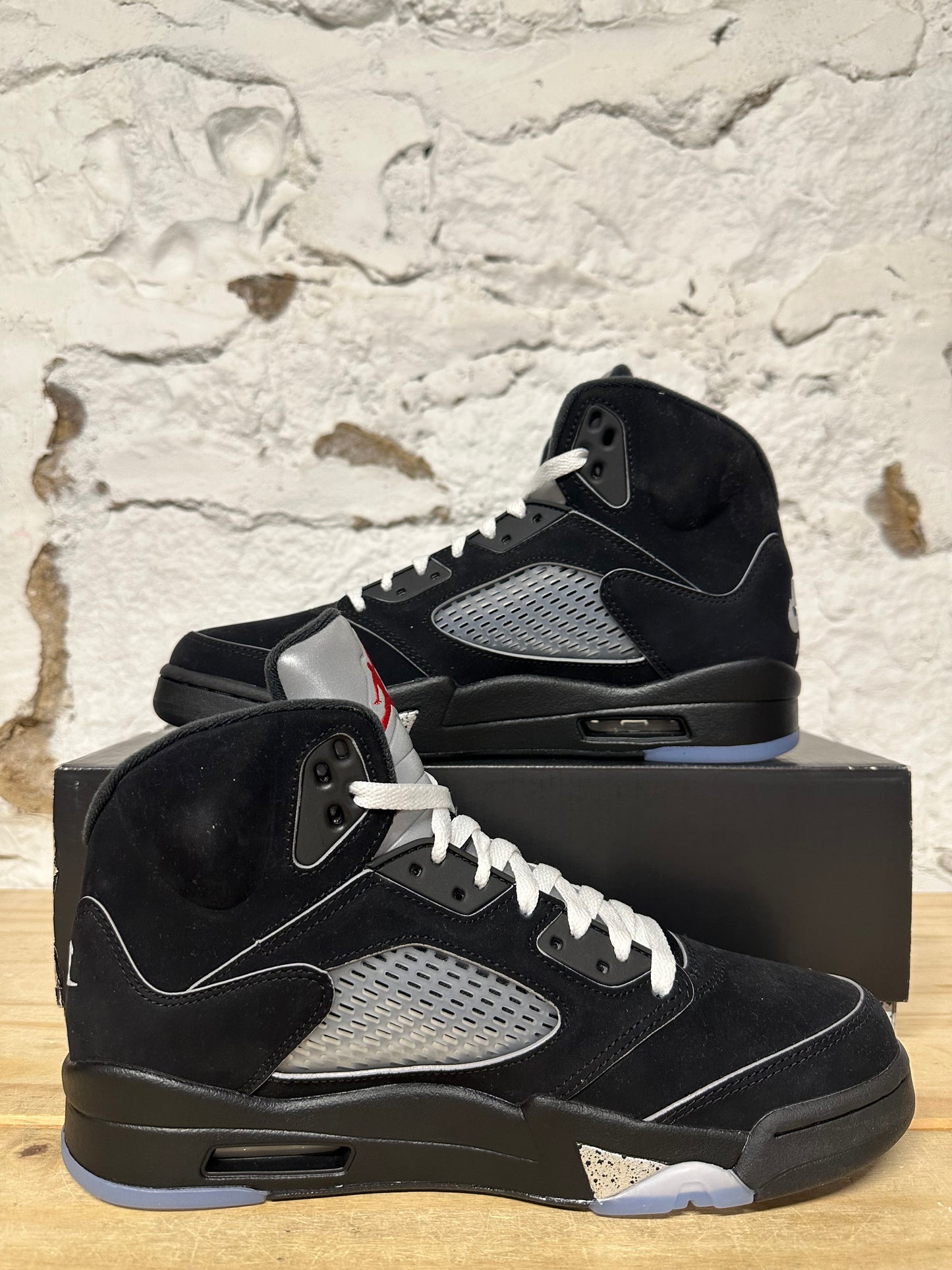 Air Jordan 5 Black Metallic Sz 9 DS