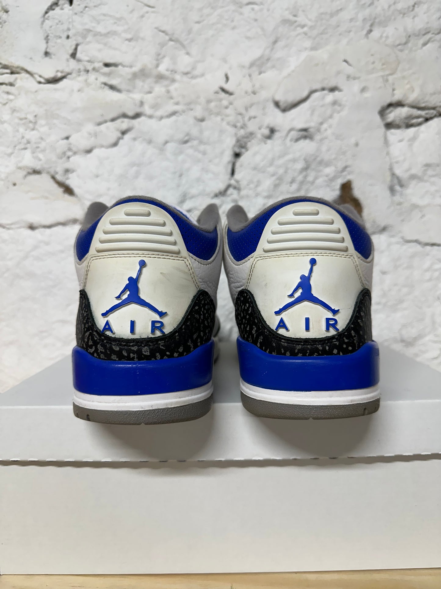 Air Jordan 3 Racer Blue Sz 10.5