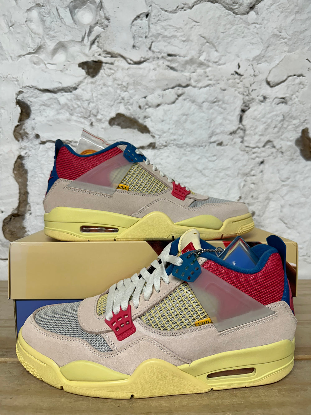 Air Jordan 4 Union Guava Sz 10.5 DS