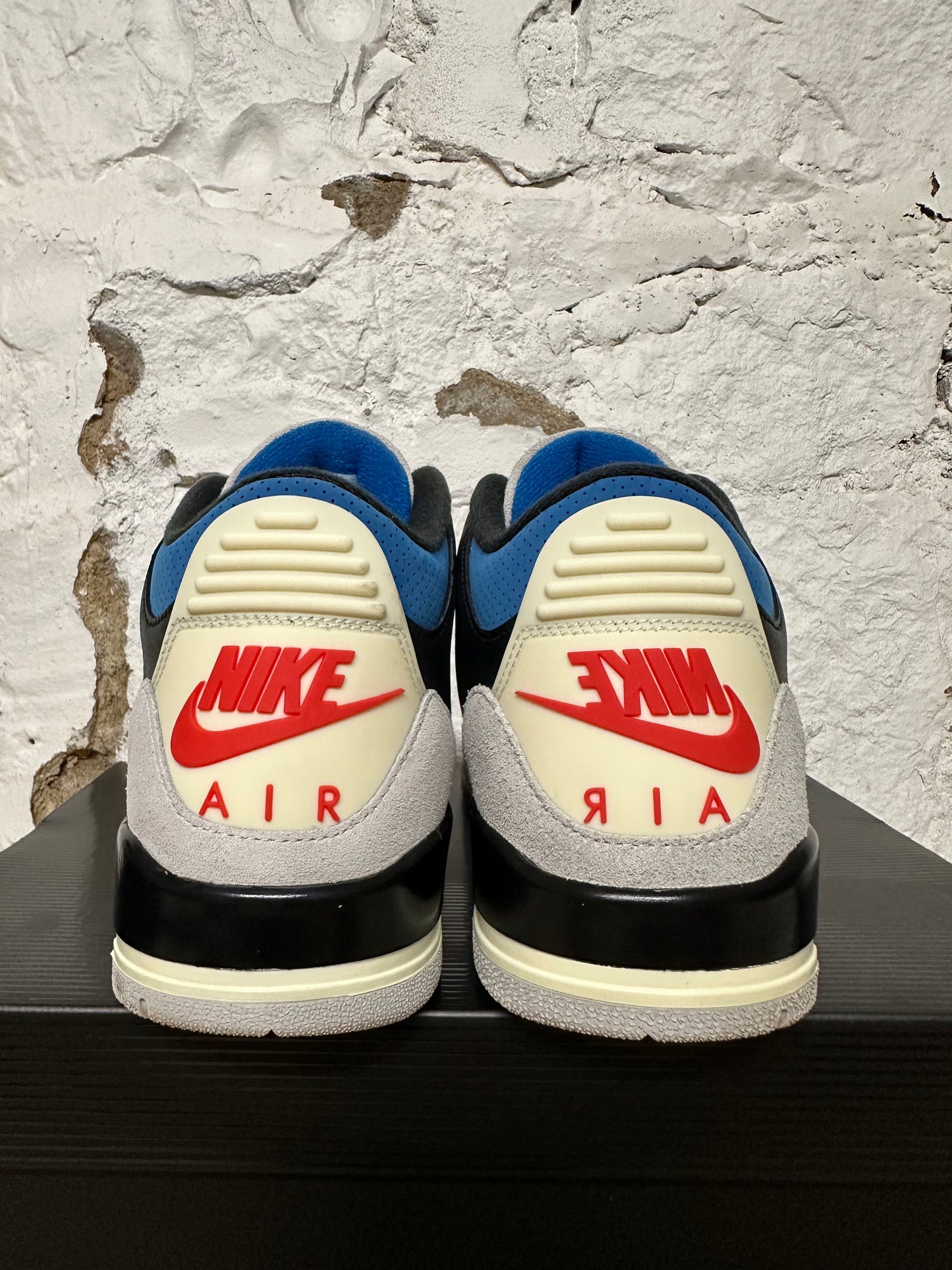 Air Jordan 3 Rare Air Sz 10.5