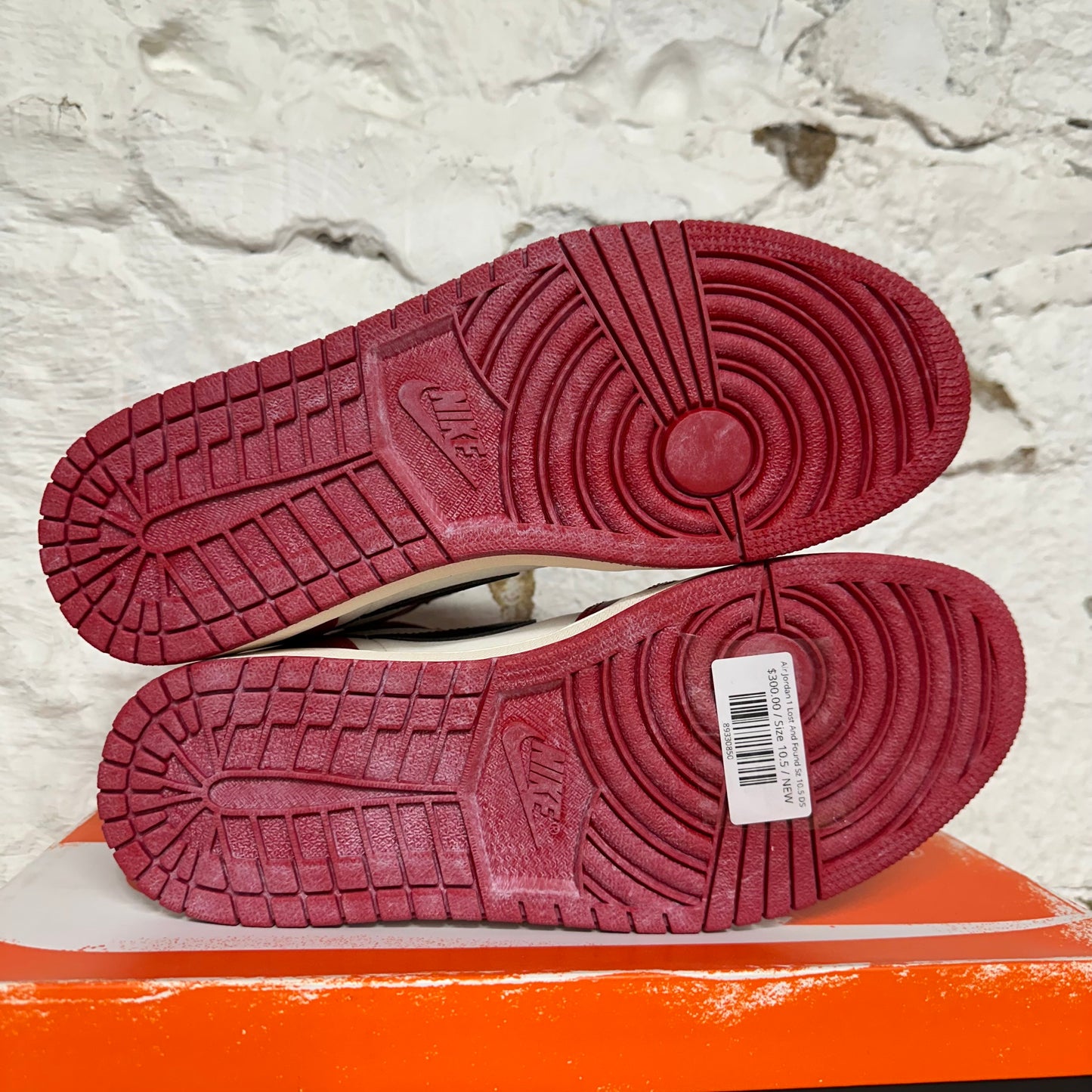 Air Jordan 1 High Chicago Lost and Found Sz 10.5 DS
