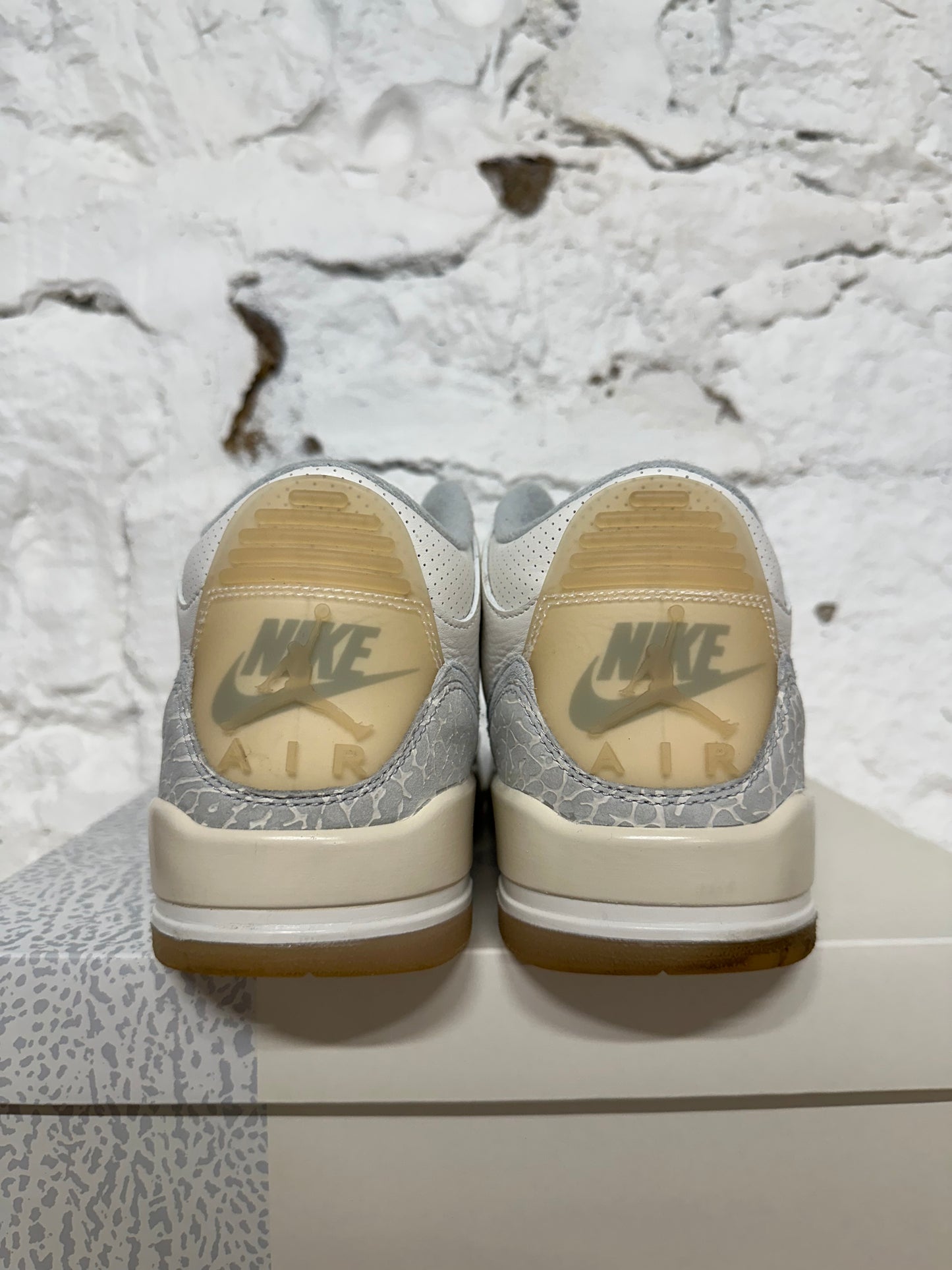 Air Jordan 3 Craft Ivory Sz 9.5
