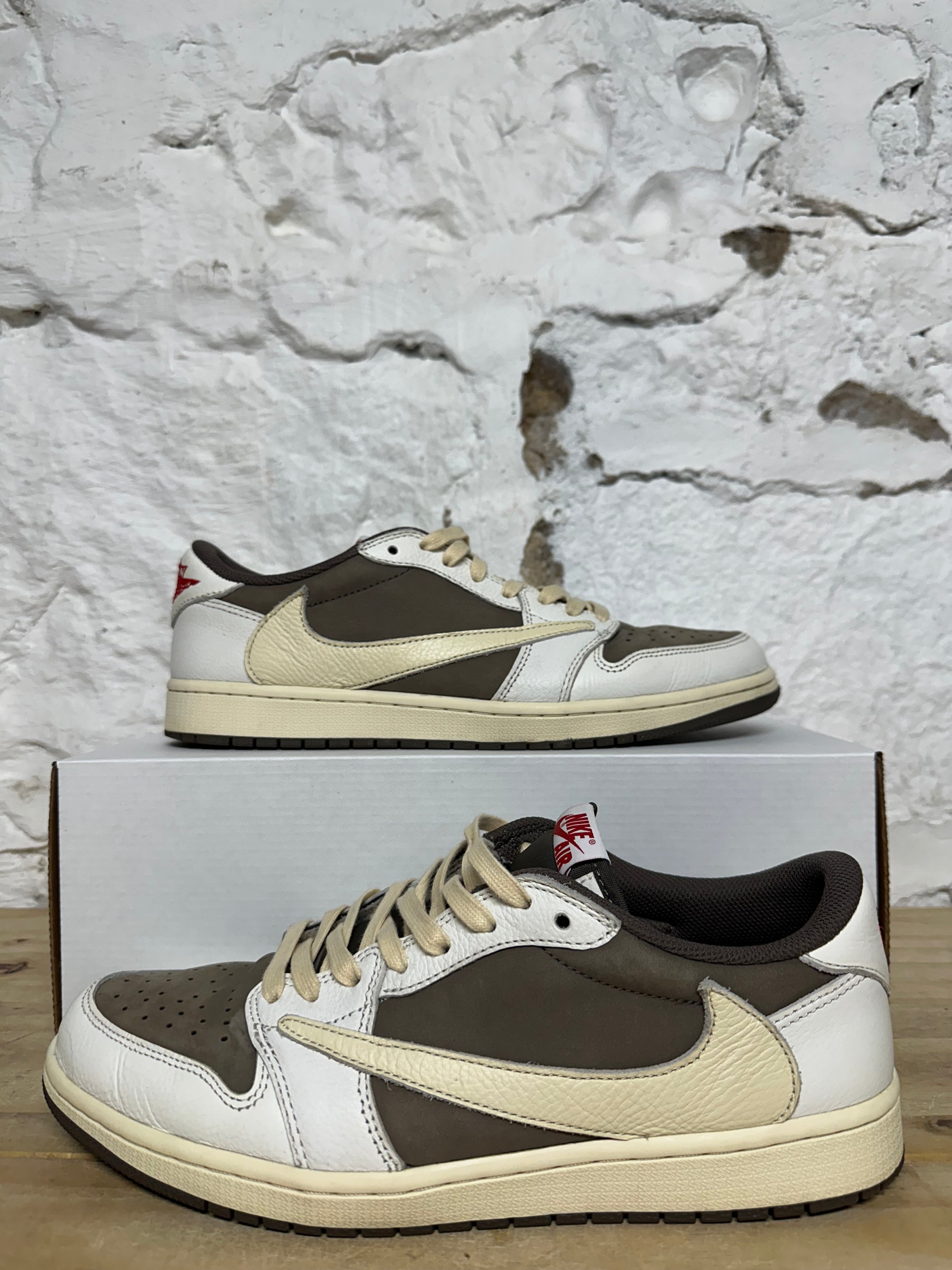 Air Jordan 1 Low Travis Scott Reverse Mocha Sz 11