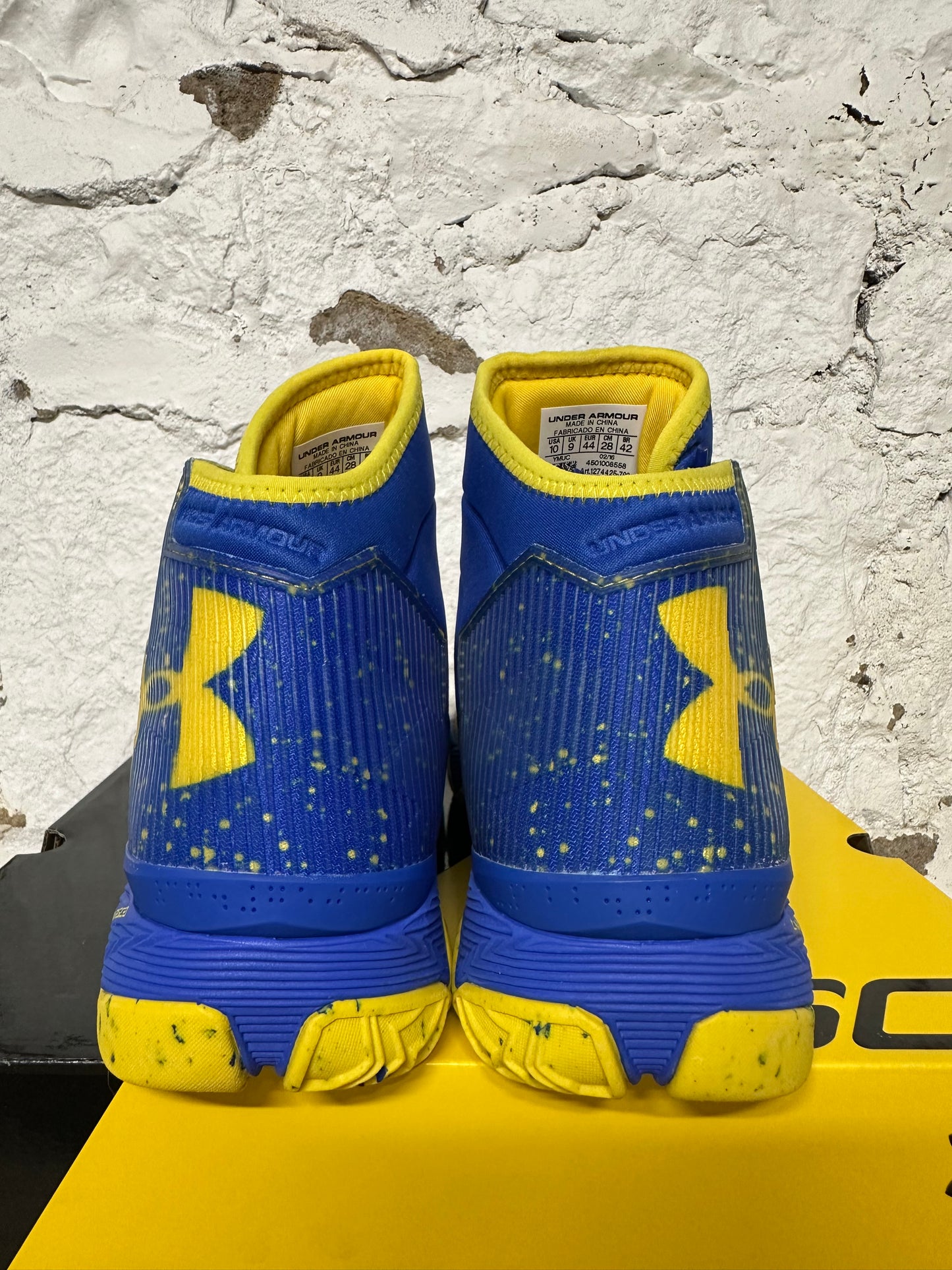 Under Armour Curry 2.5 GSW Sz 10 DS