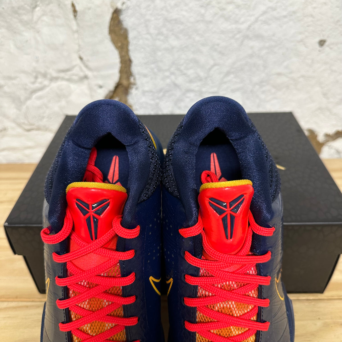 Nike Kobe 5 Protro Caitlin Clark Indiana Fever Sz 9.5 DS